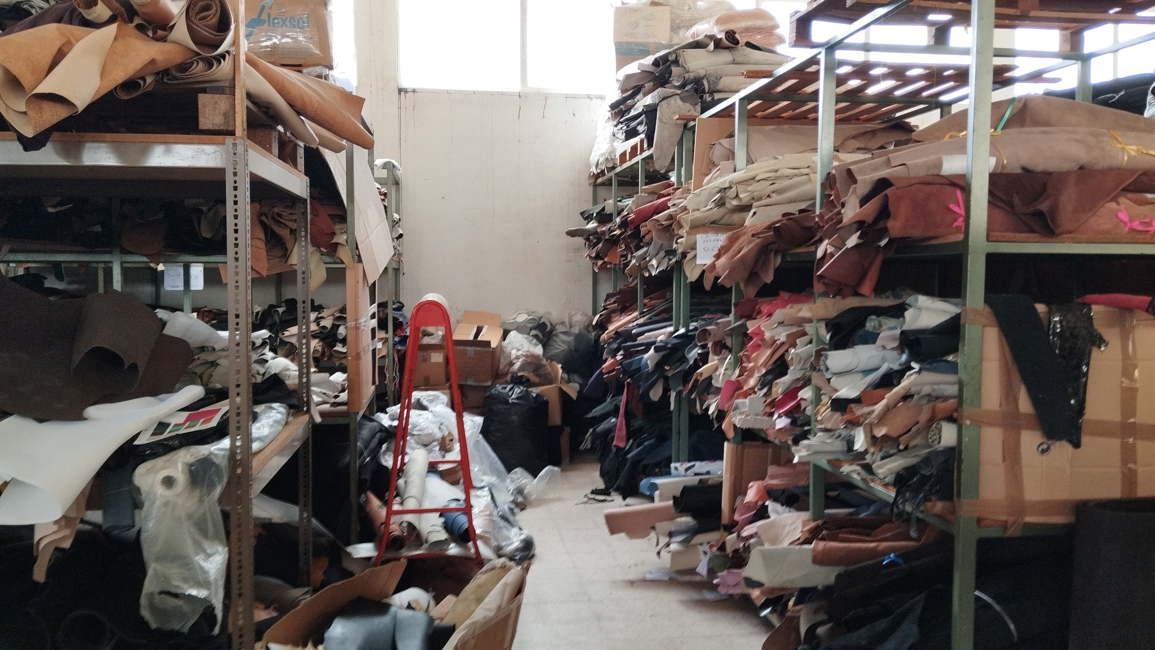 Stock · Solas, Formas e Peles — image 14
