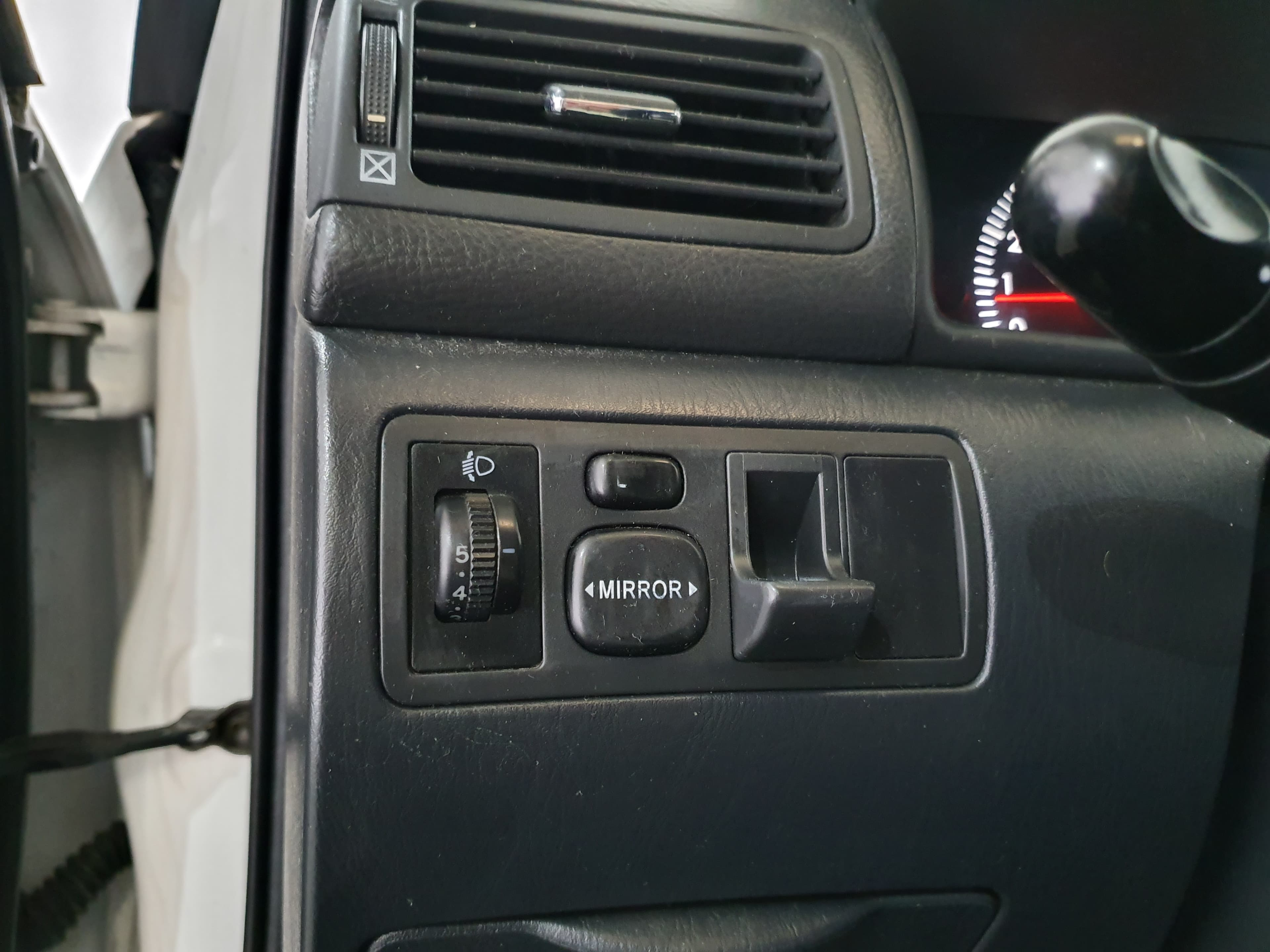 Toyota Corolla VVT-i · Ano 2002 — imagen 56
