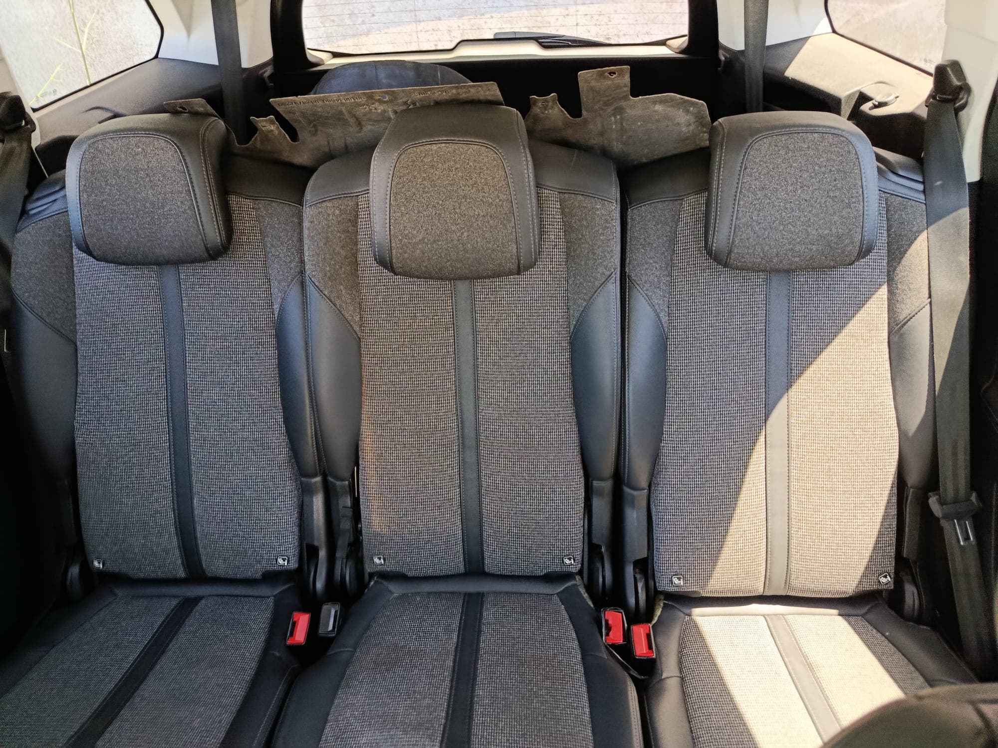 Peugeot 5008 · 7 Lugares · Ano 2019 — imagen 8