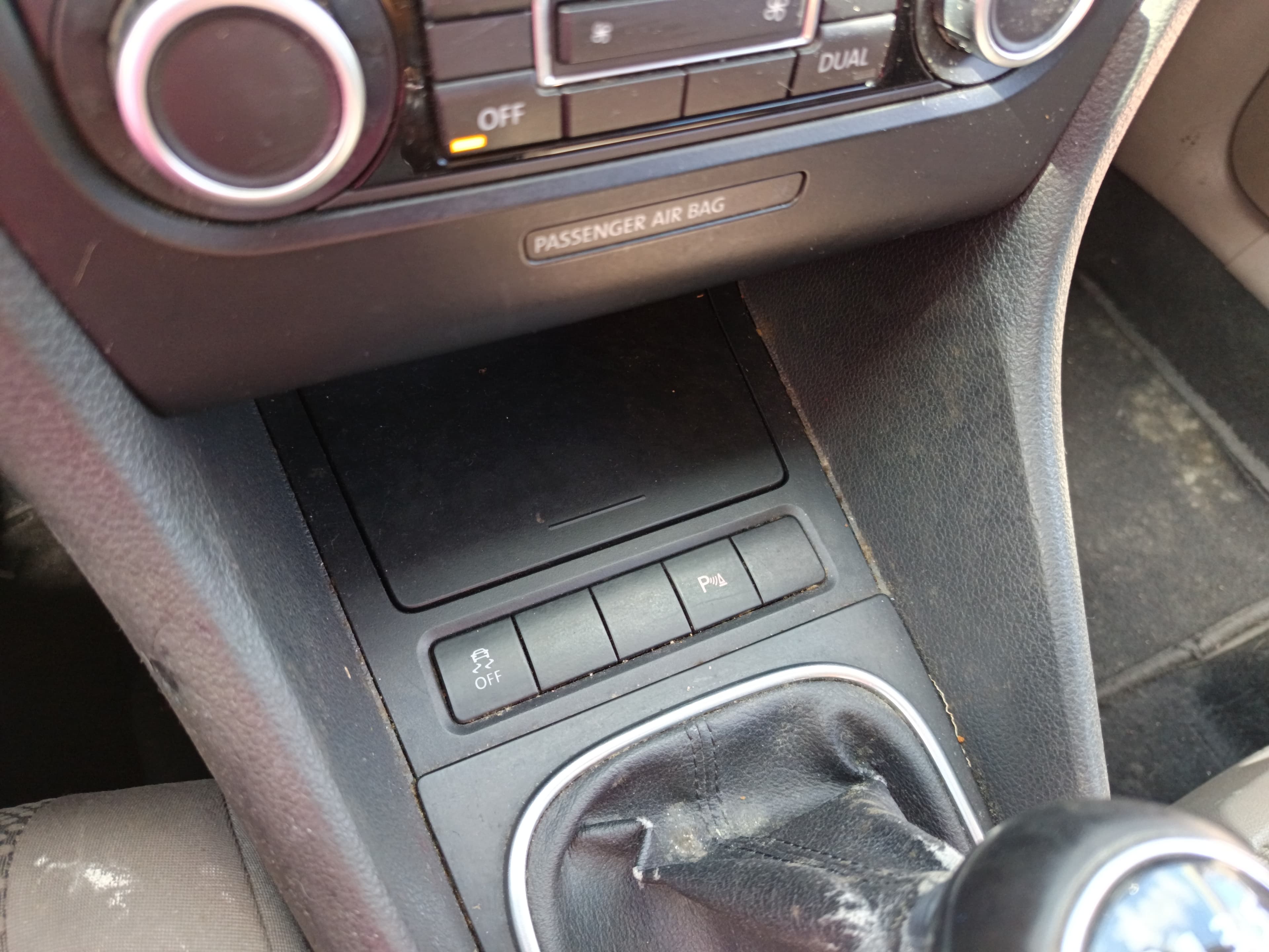 Volkswagen Golf · Ano 2010 — imagen 46