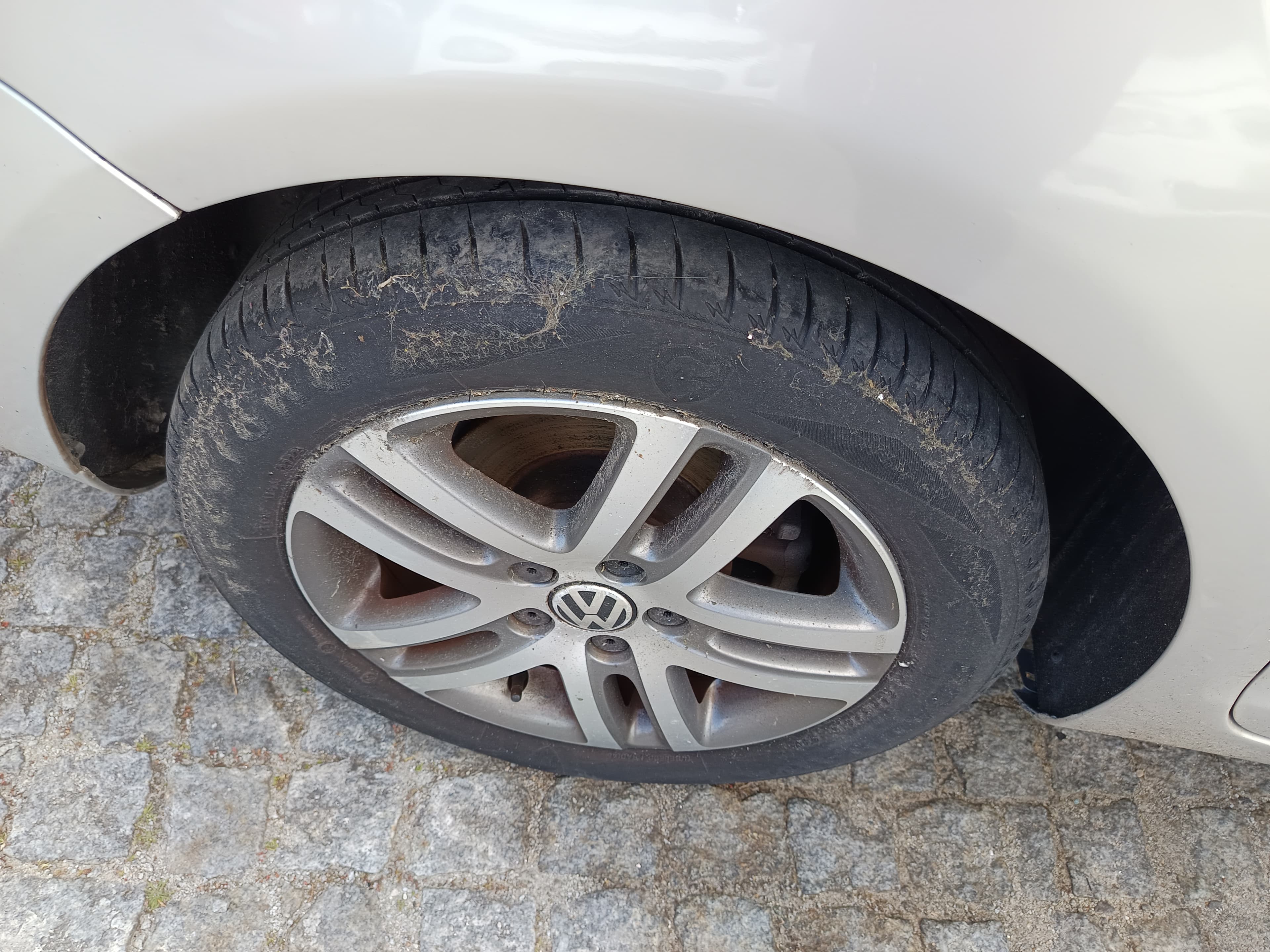 Volkswagen Golf · Ano 2010 — imagen 16