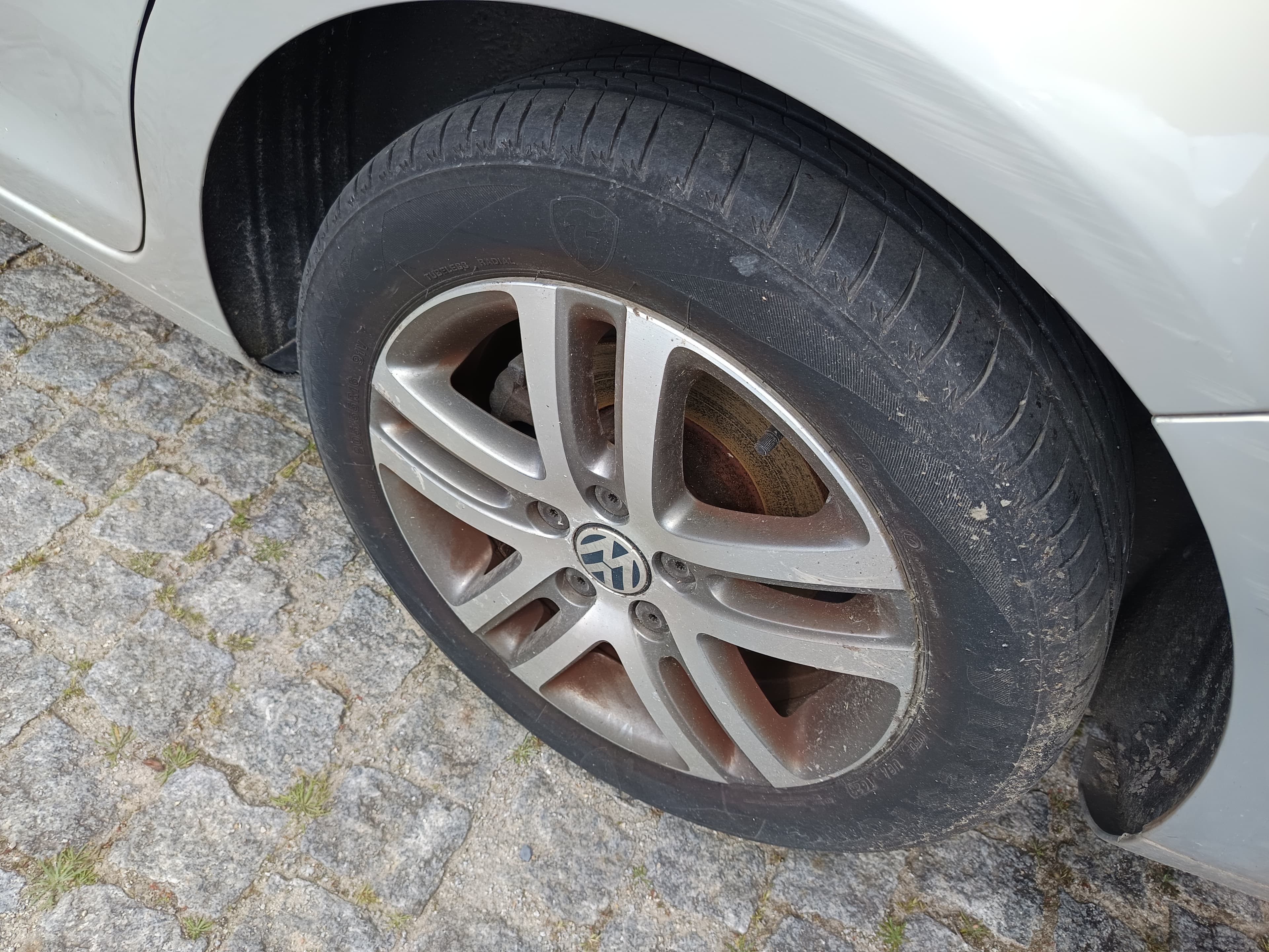 Volkswagen Golf · Ano 2010 — imagen 22