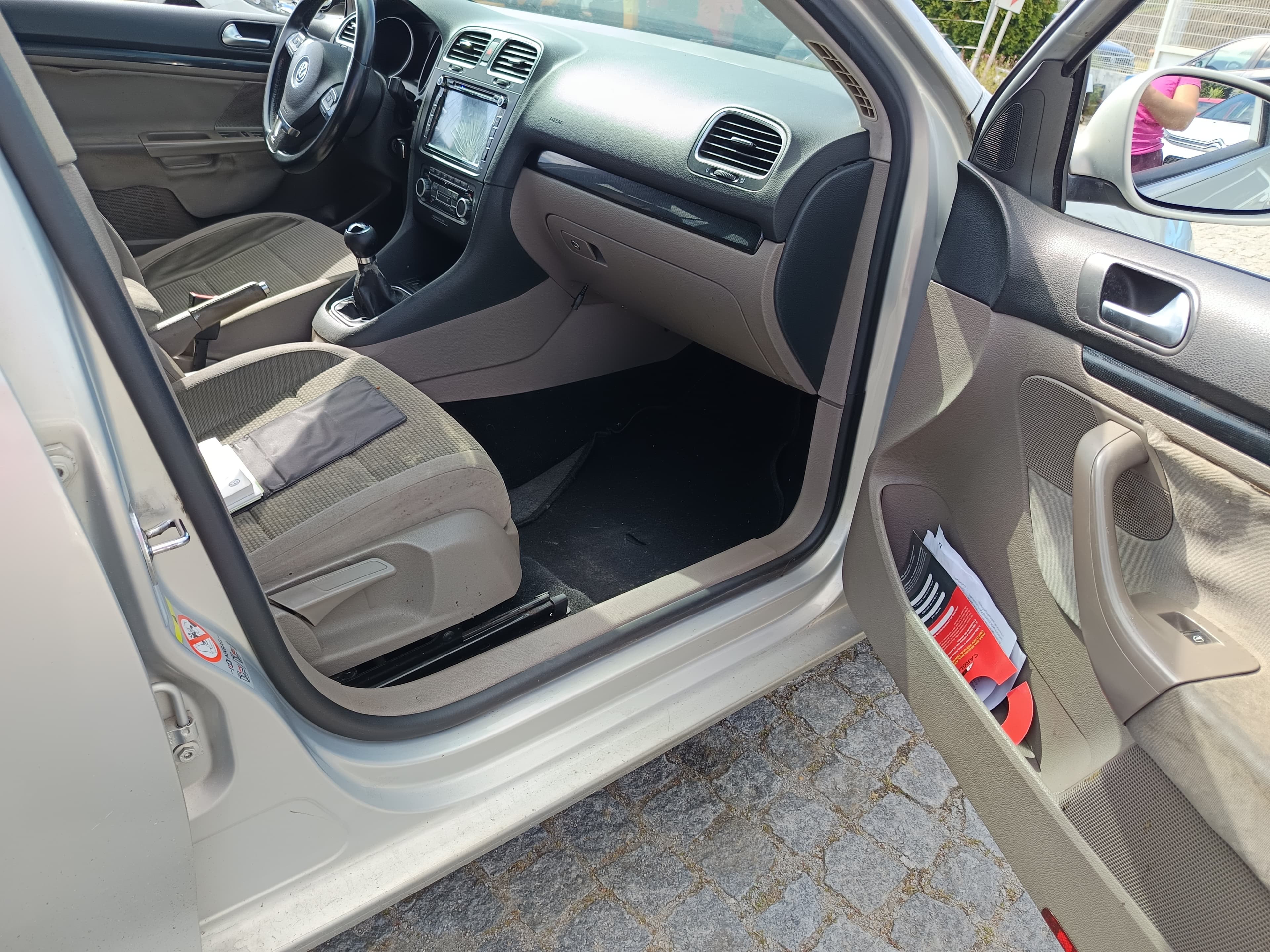 Volkswagen Golf · Ano 2010 — imagen 29