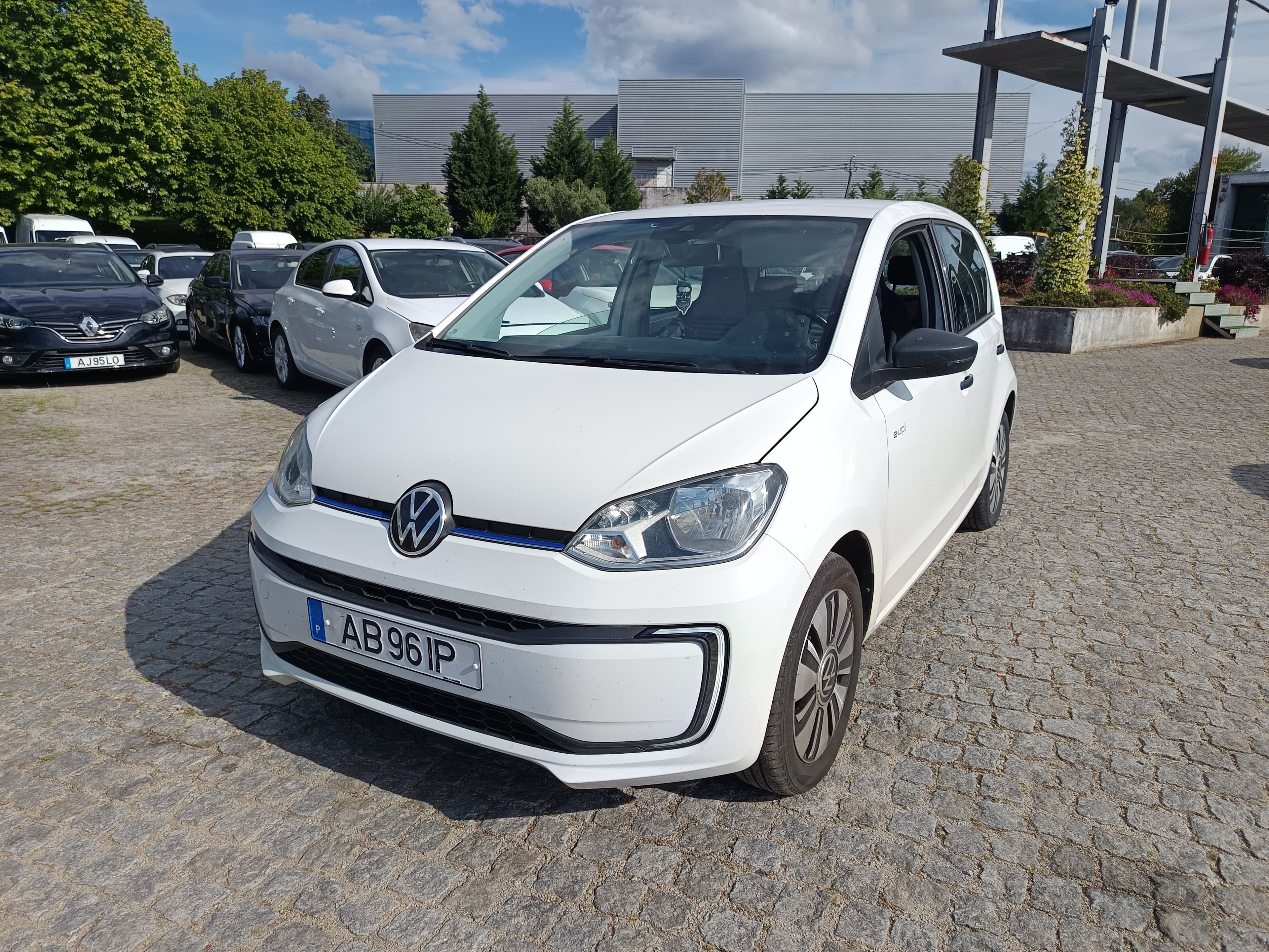 Volkswagen e-UP · Ano 2020 — imagen 1