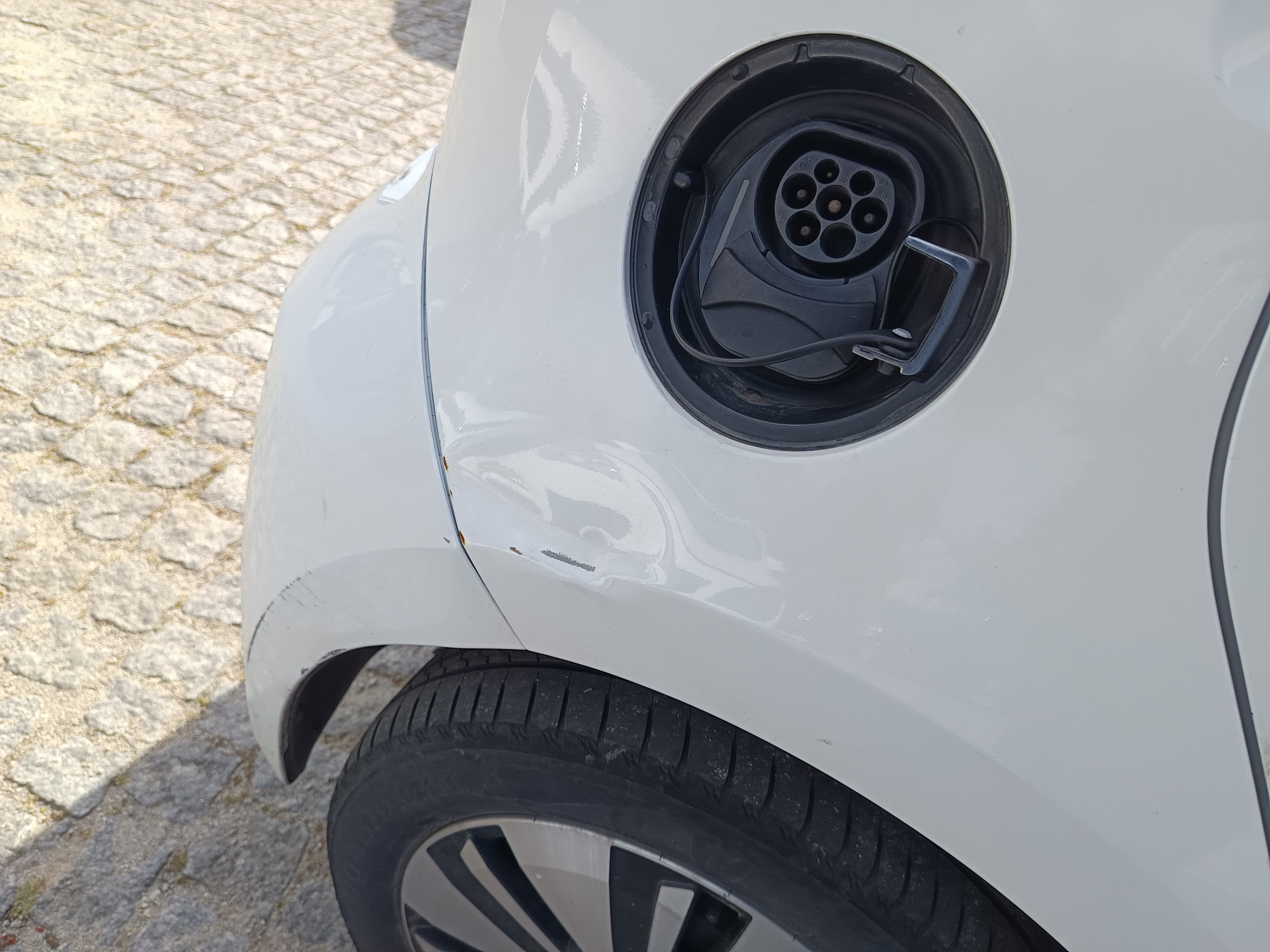Volkswagen e-UP · Ano 2020 — imagen 10