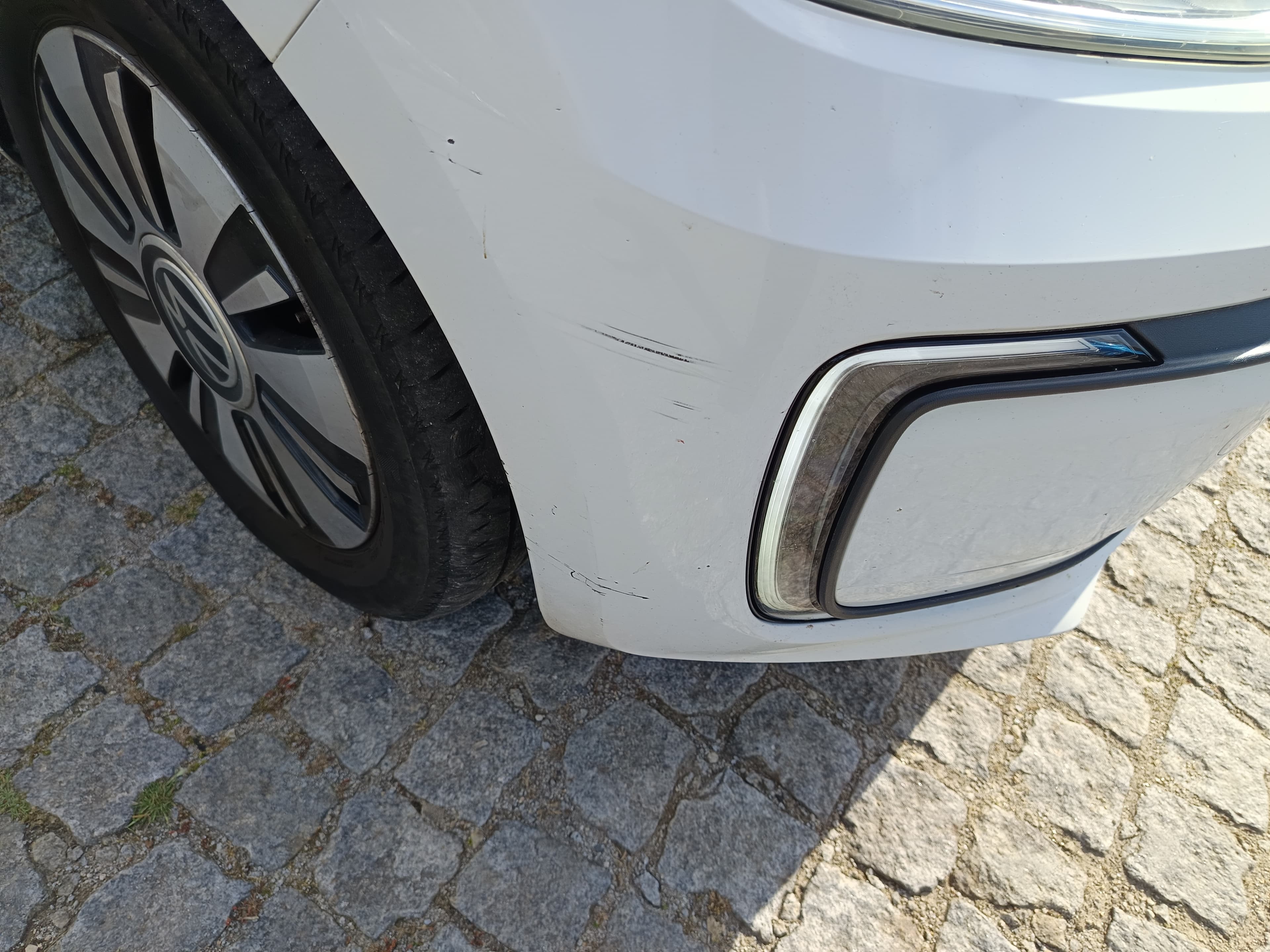 Volkswagen e-UP · Ano 2020 — imagen 7