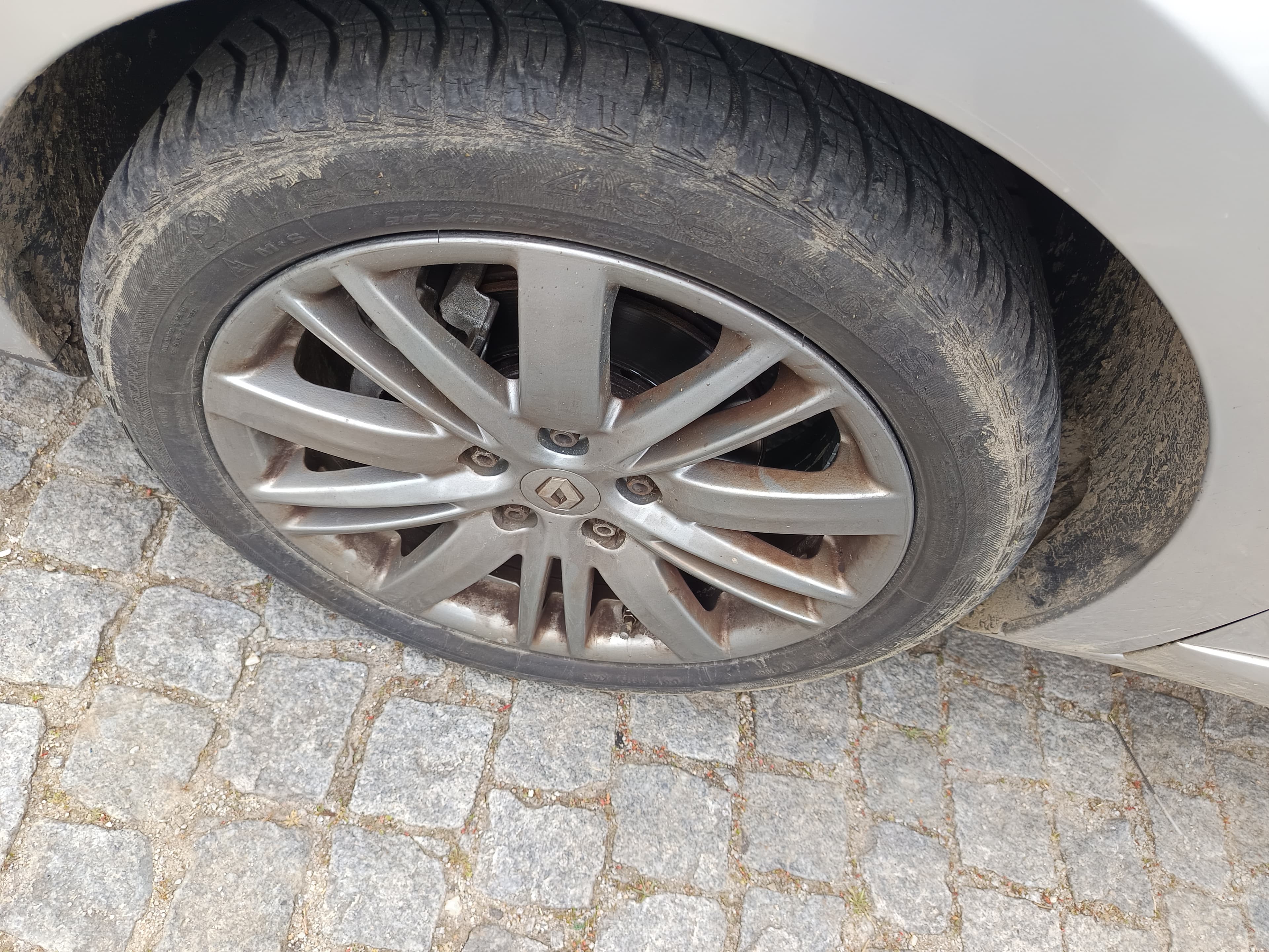 Renault Mégane · Year 2016 — image 17