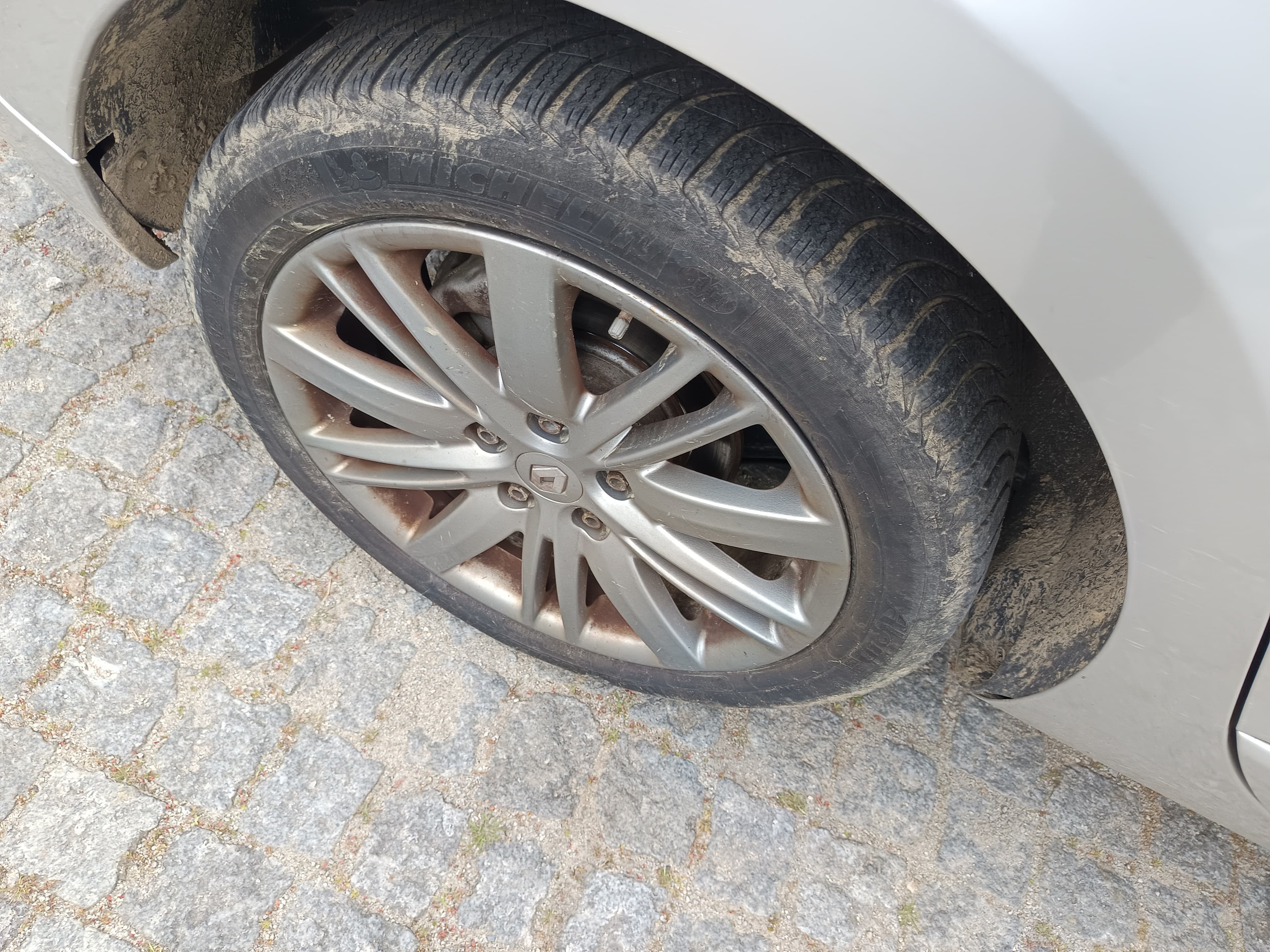Renault Mégane · Year 2016 — image 11