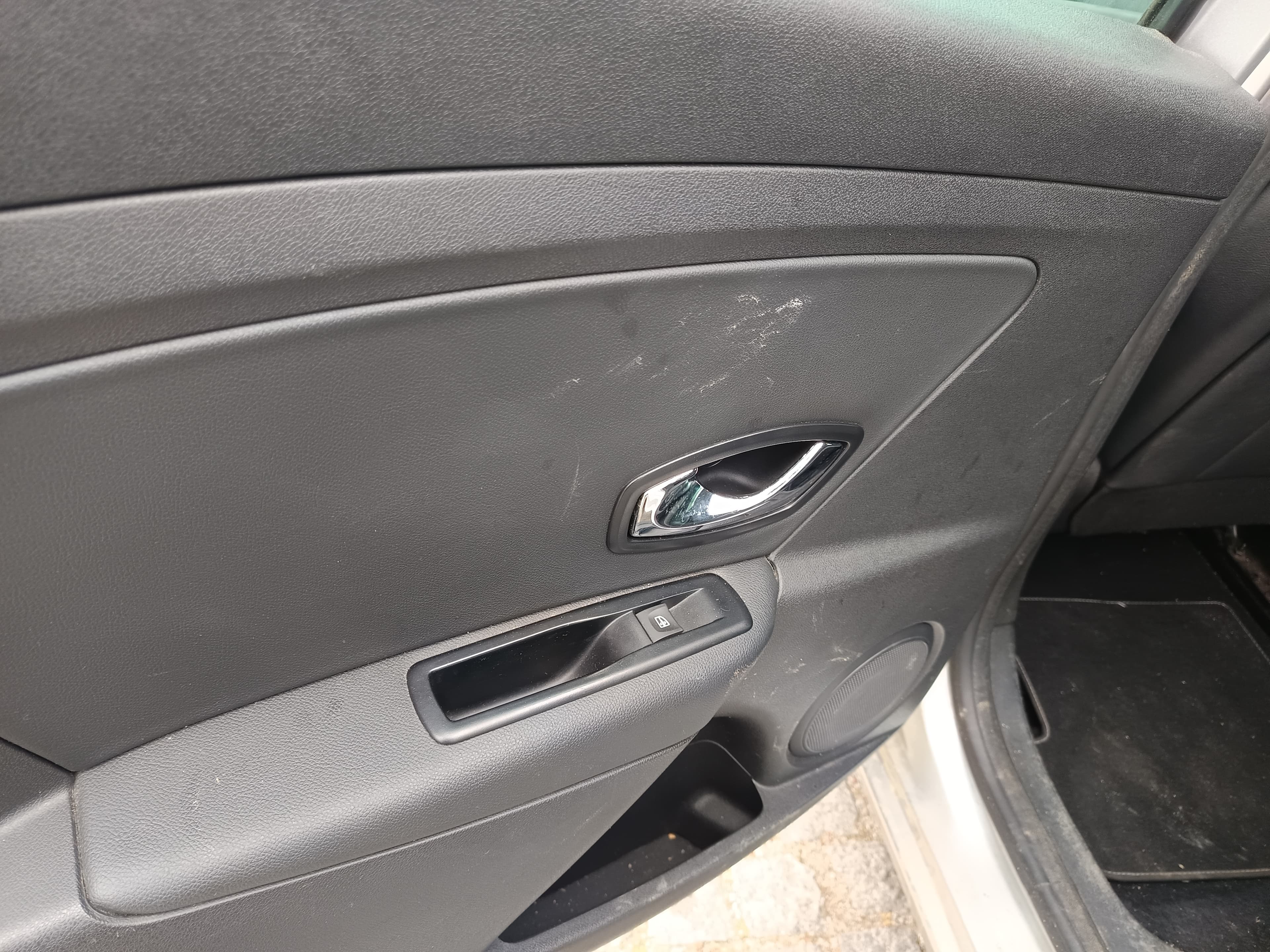 Renault Mégane · Year 2016 — image 27