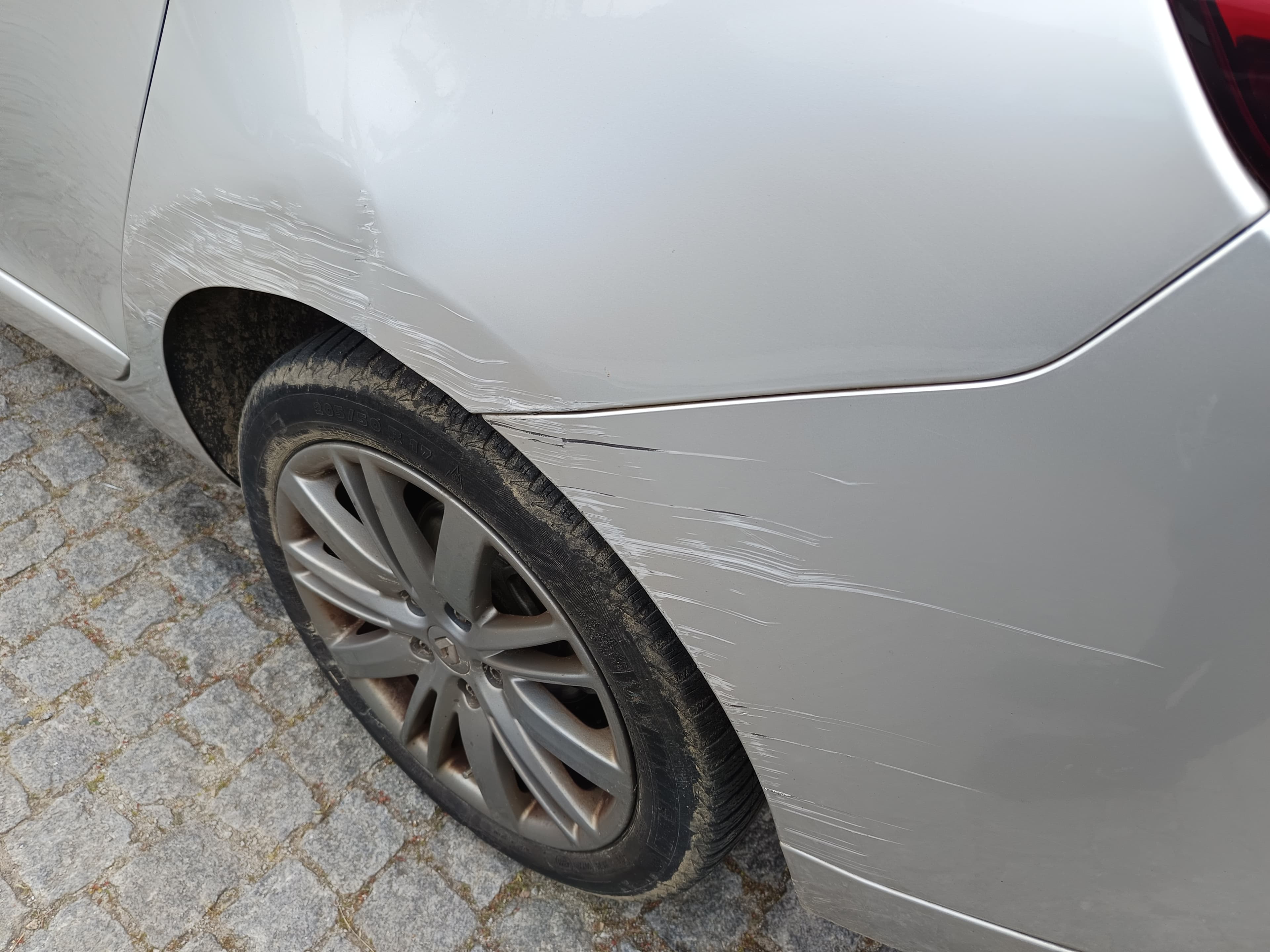 Renault Mégane · Year 2016 — image 14