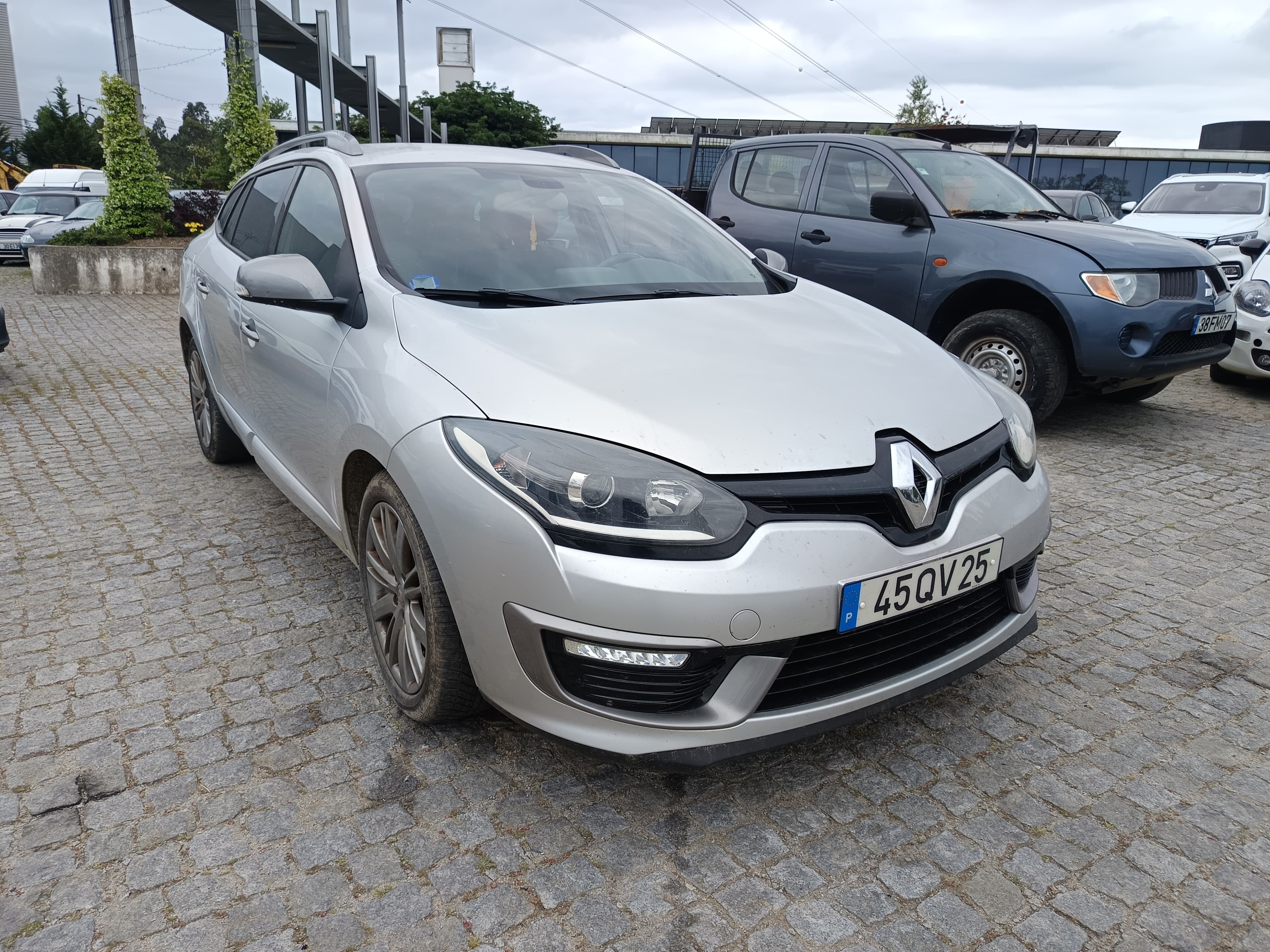 Renault Mégane · Year 2016 — image 3