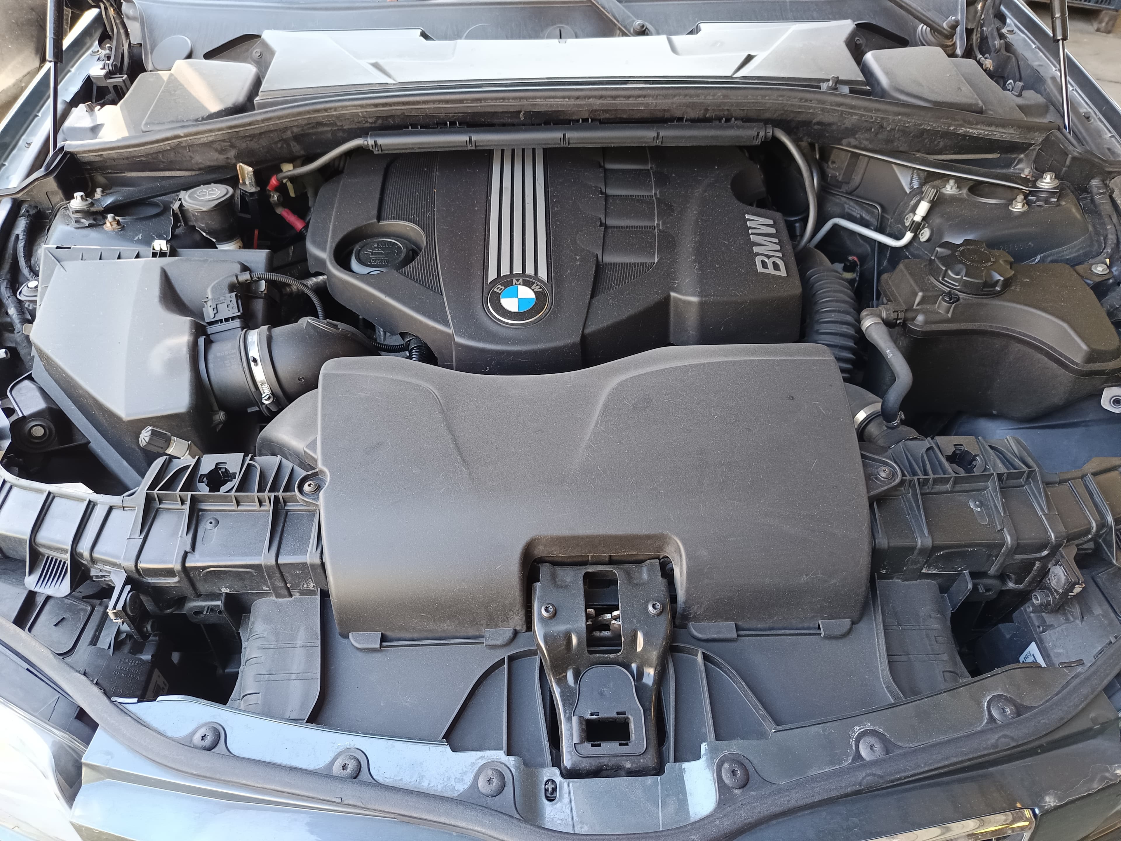 BMW 118 d · Ano 2008 — image 8