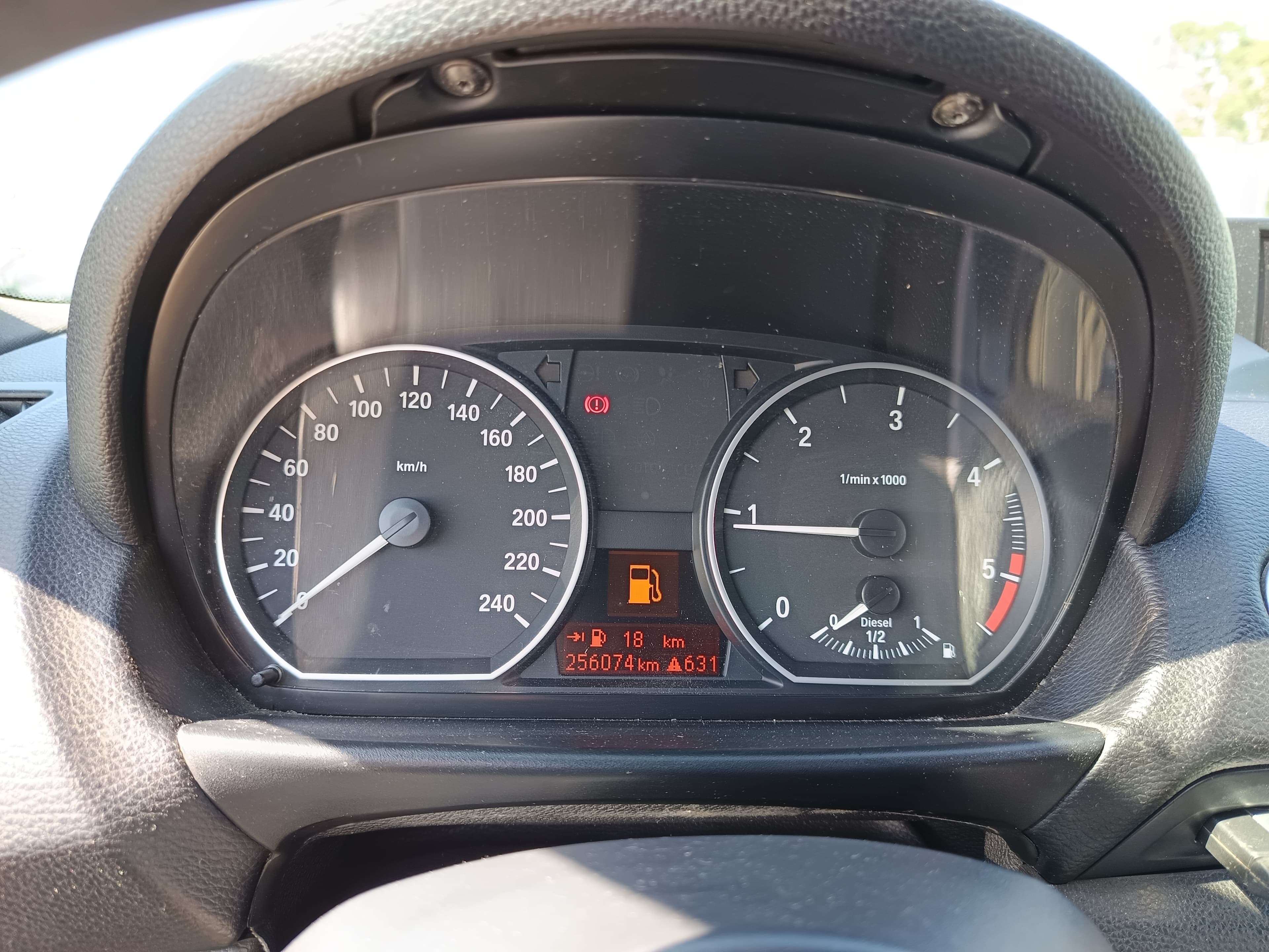 BMW 118 d · Ano 2008 — image 40