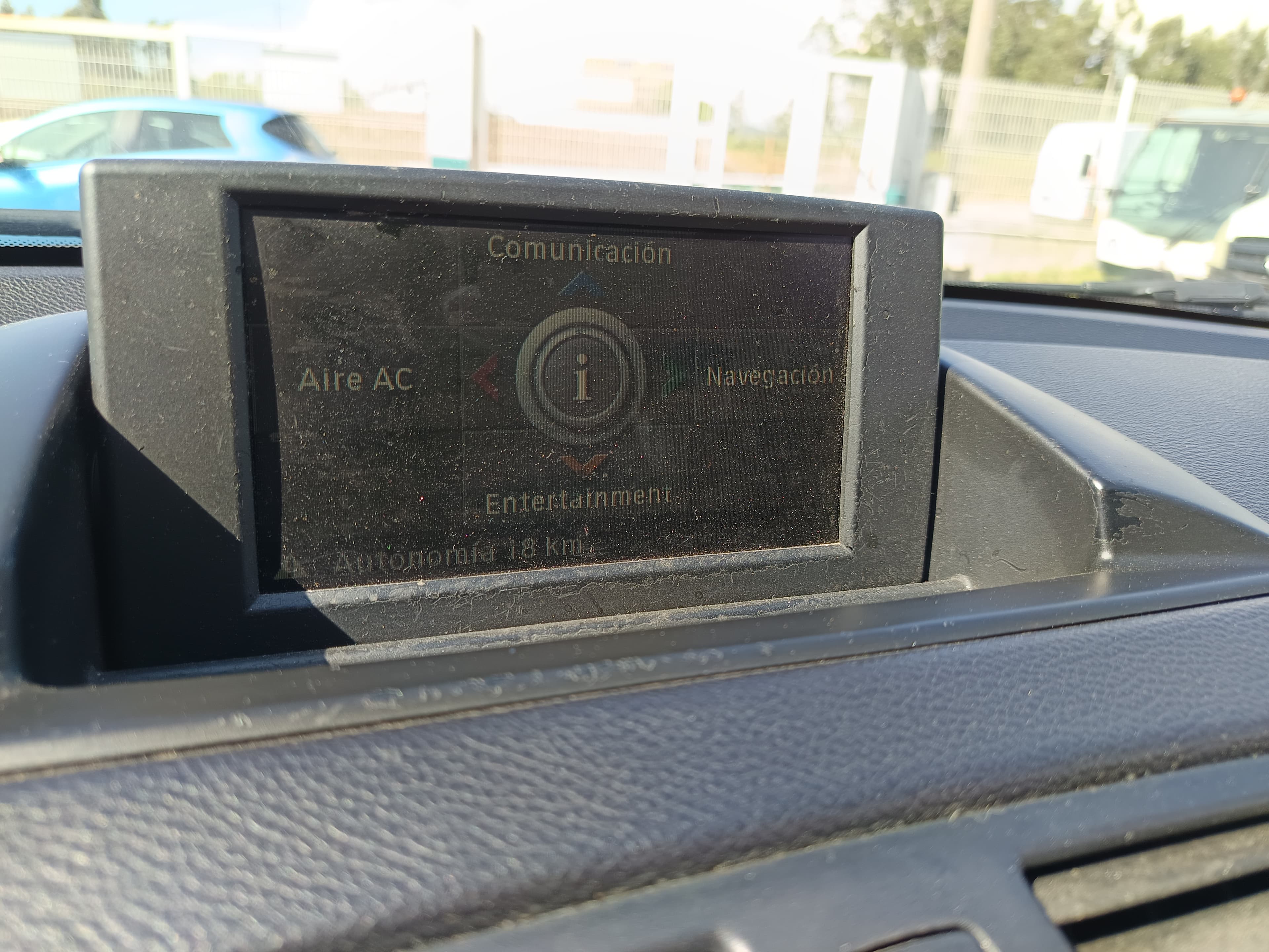 BMW 118 d · Ano 2008 — image 36