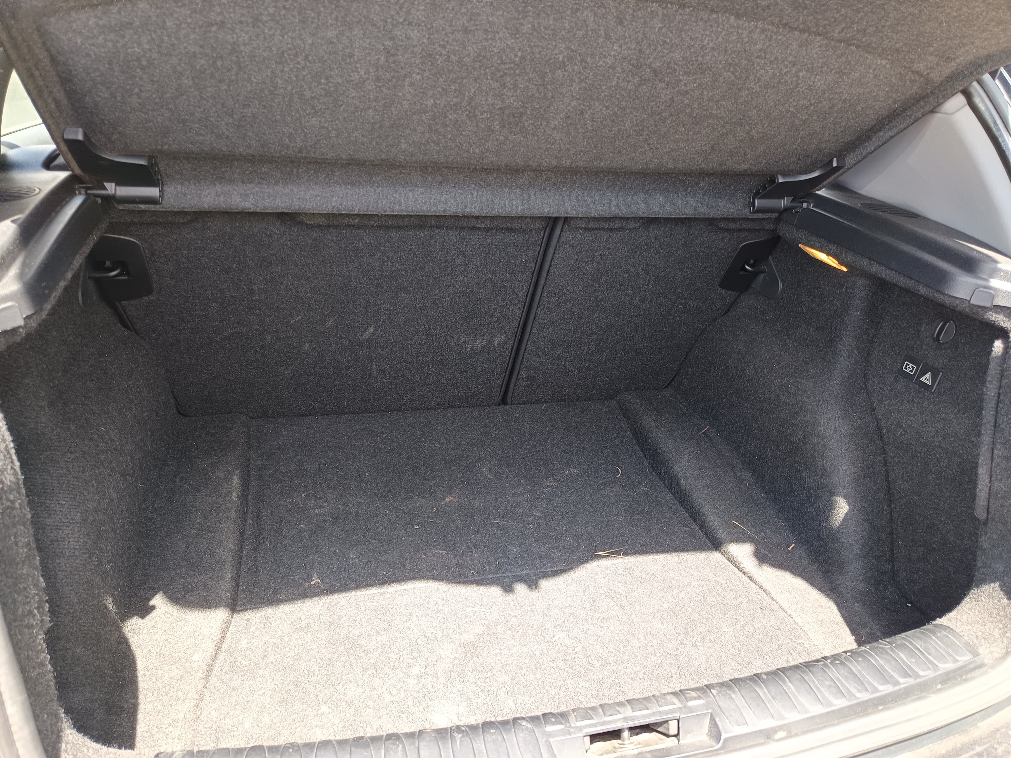BMW 118 d · Ano 2007 — imagen 14