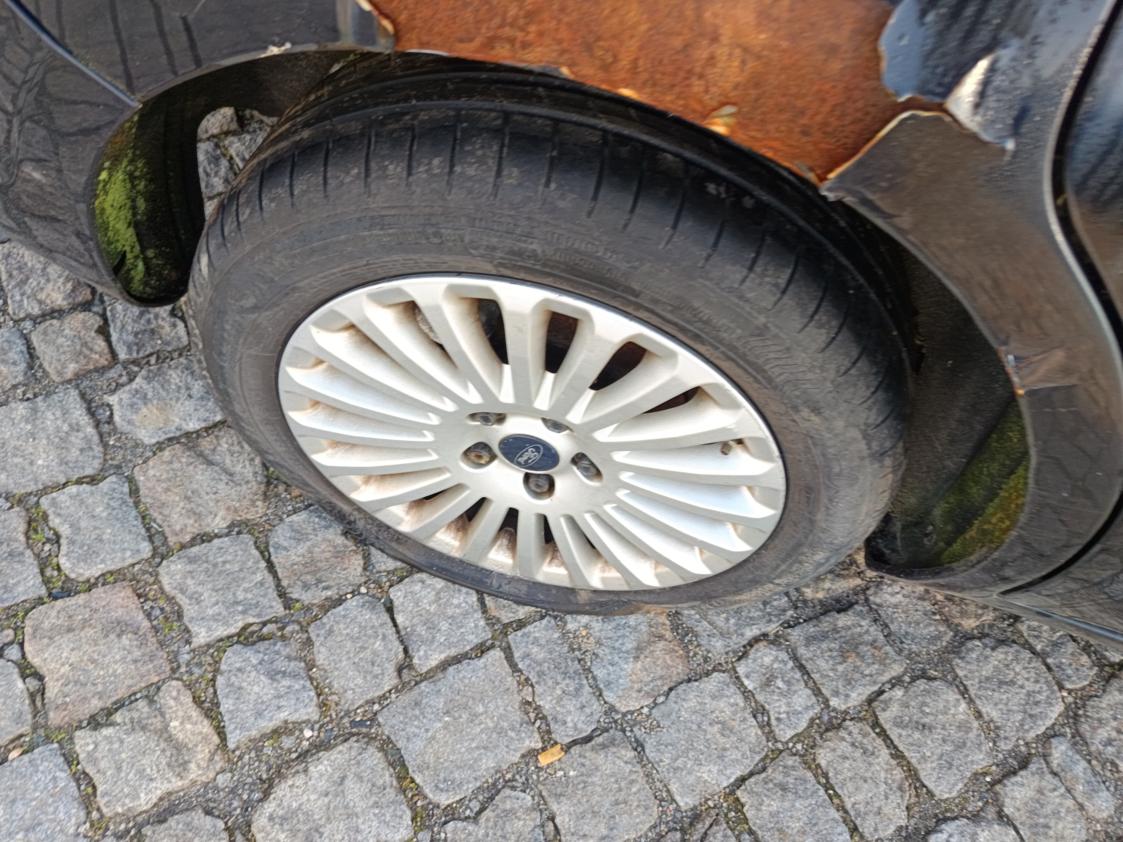 Ford Focus · Ano 2010 — imagen 8