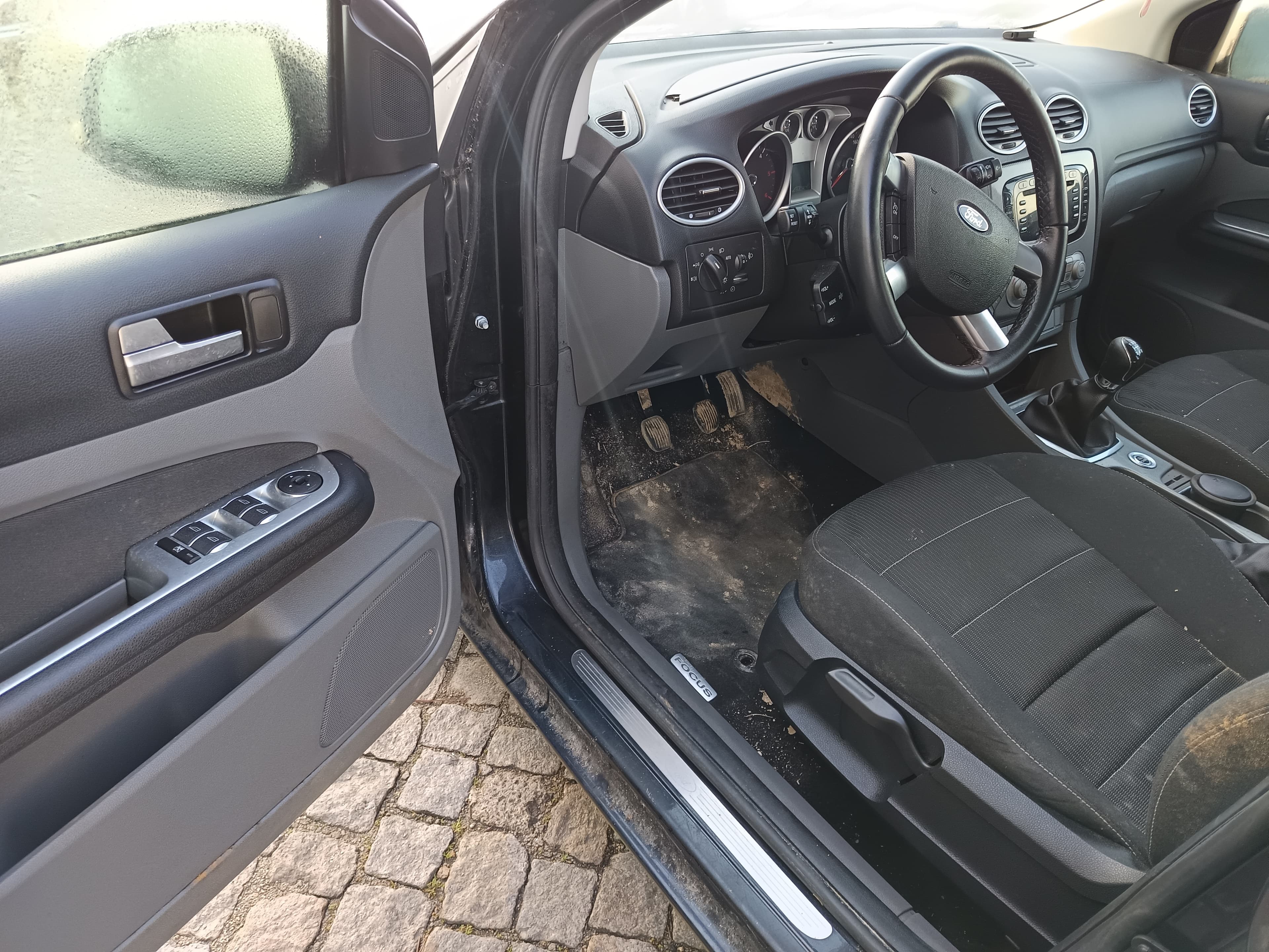 Ford Focus · Ano 2010 — imagen 27