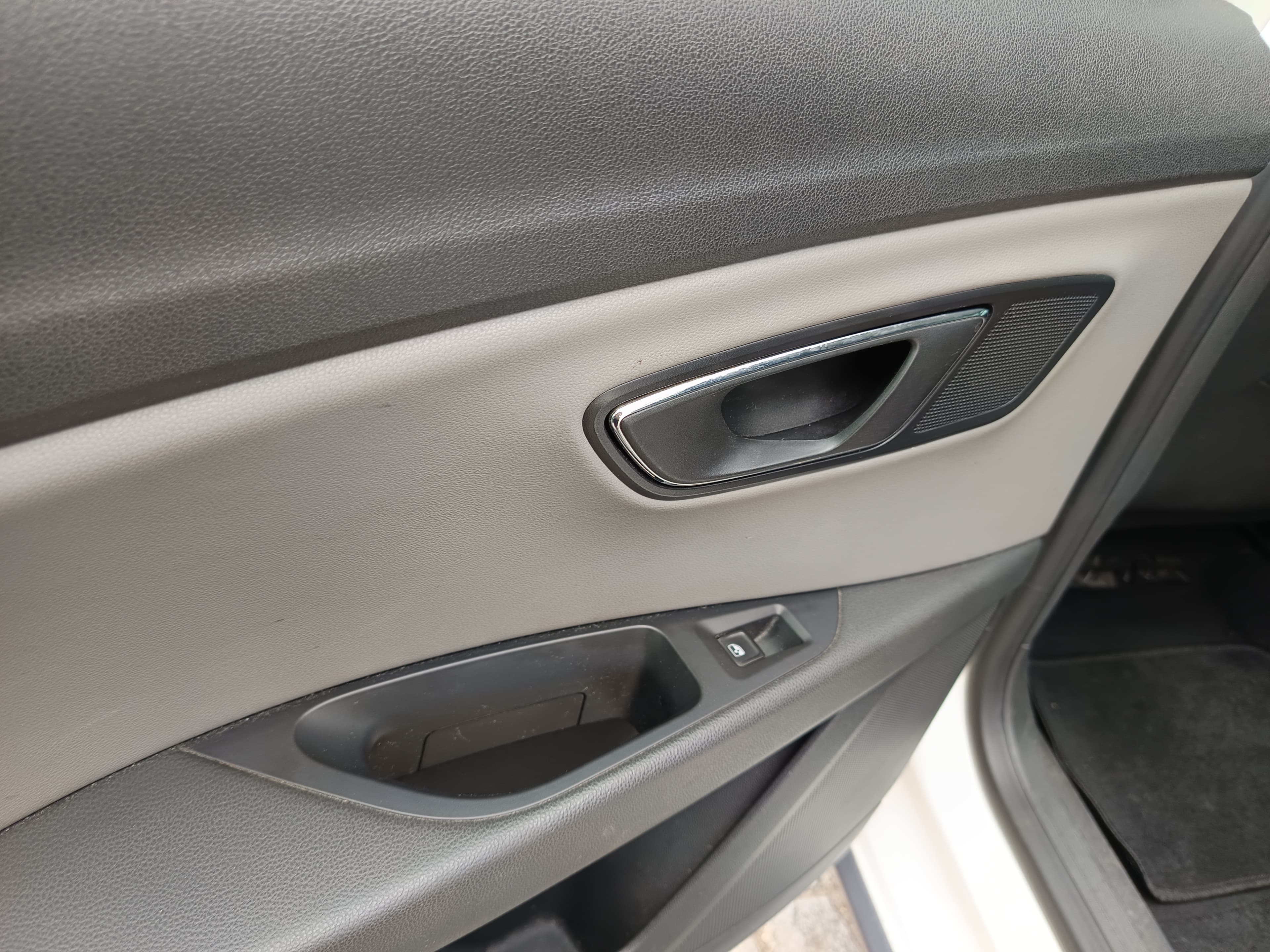 Seat Leon · Ano 2016 — imagen 28