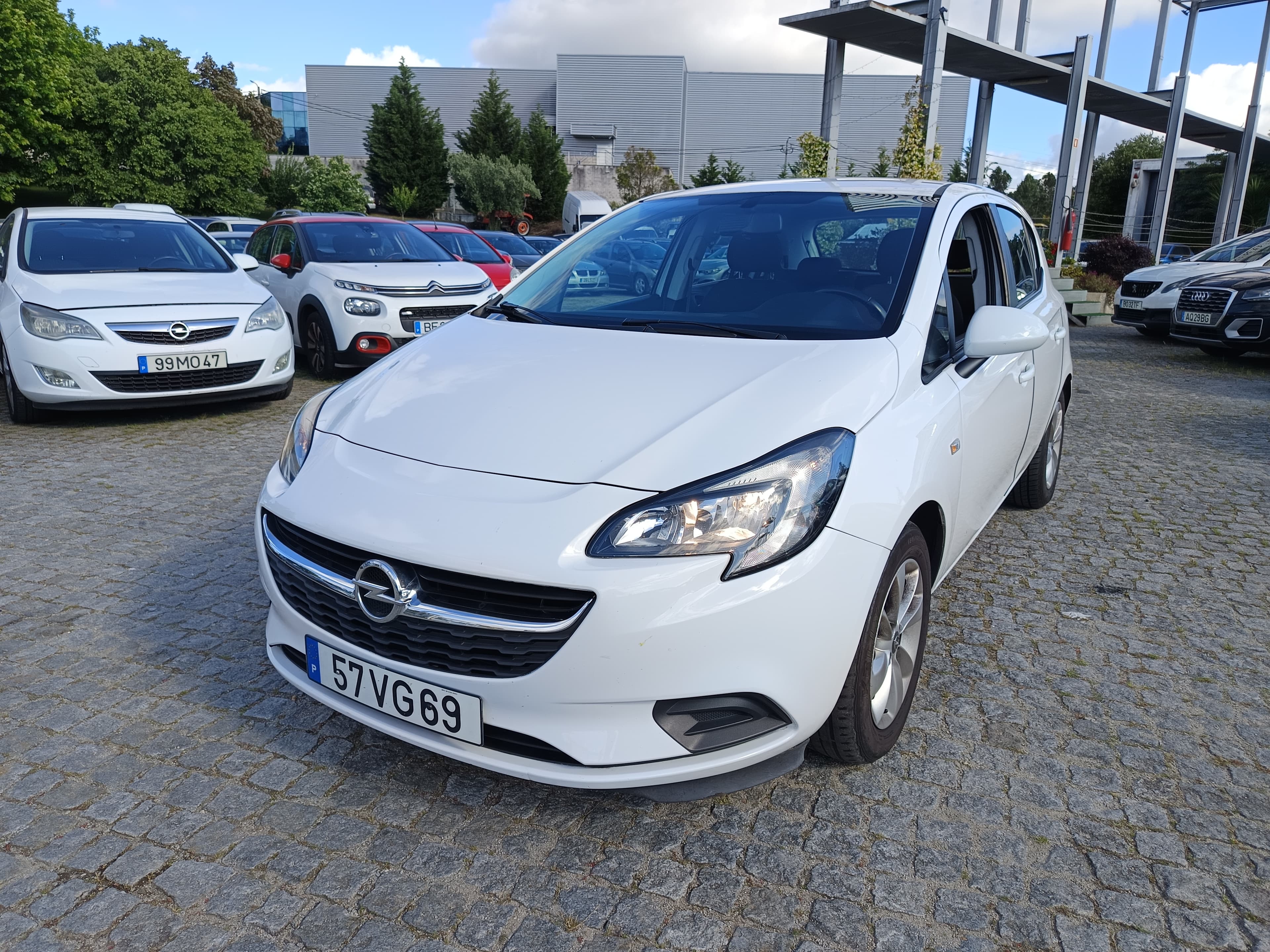 Opel Corsa · Ano 2018 — imagen 1