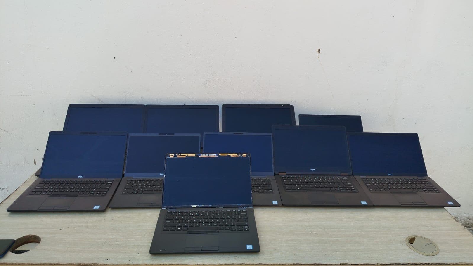 Laptops Dell
