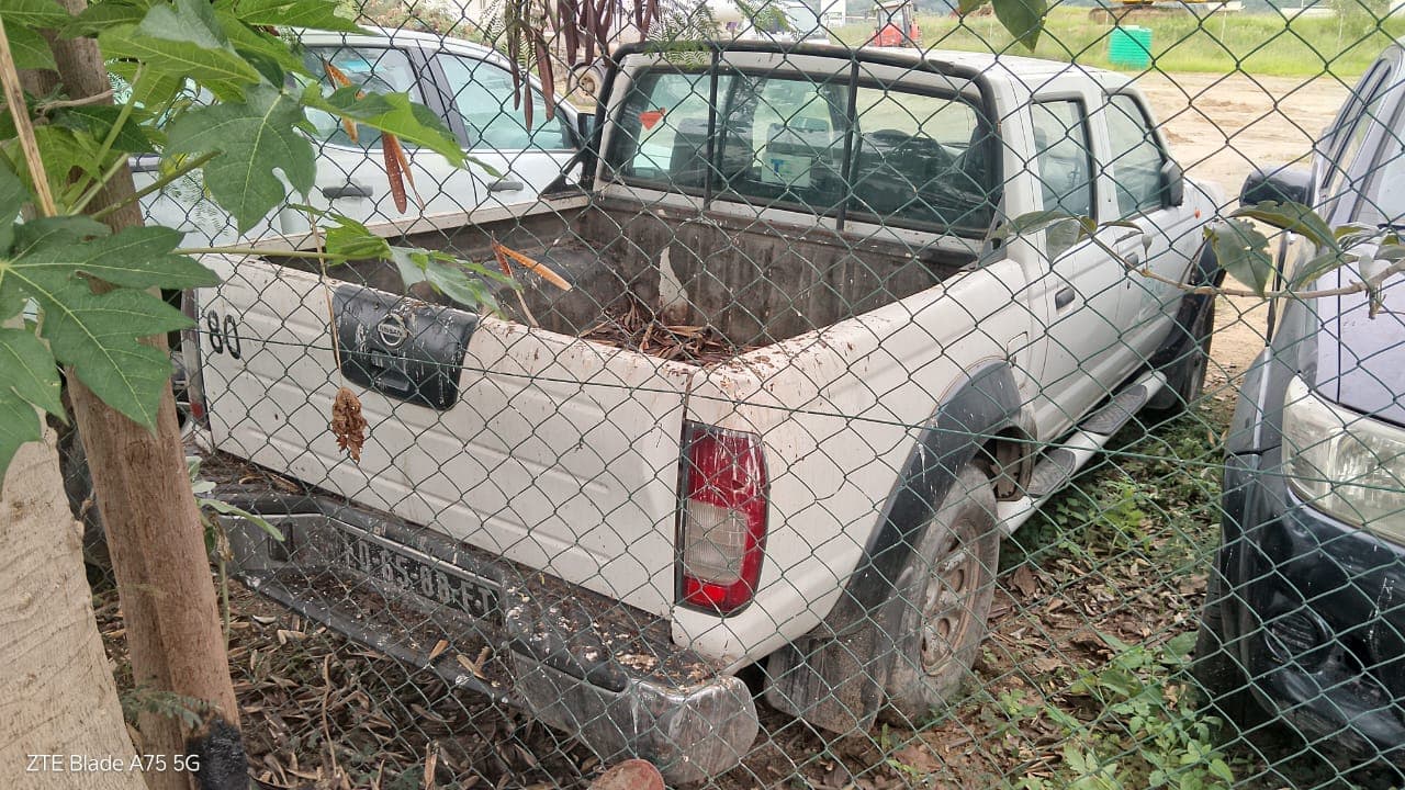 Viatura Ligeira Nissan Hardbody CD — imagen 4