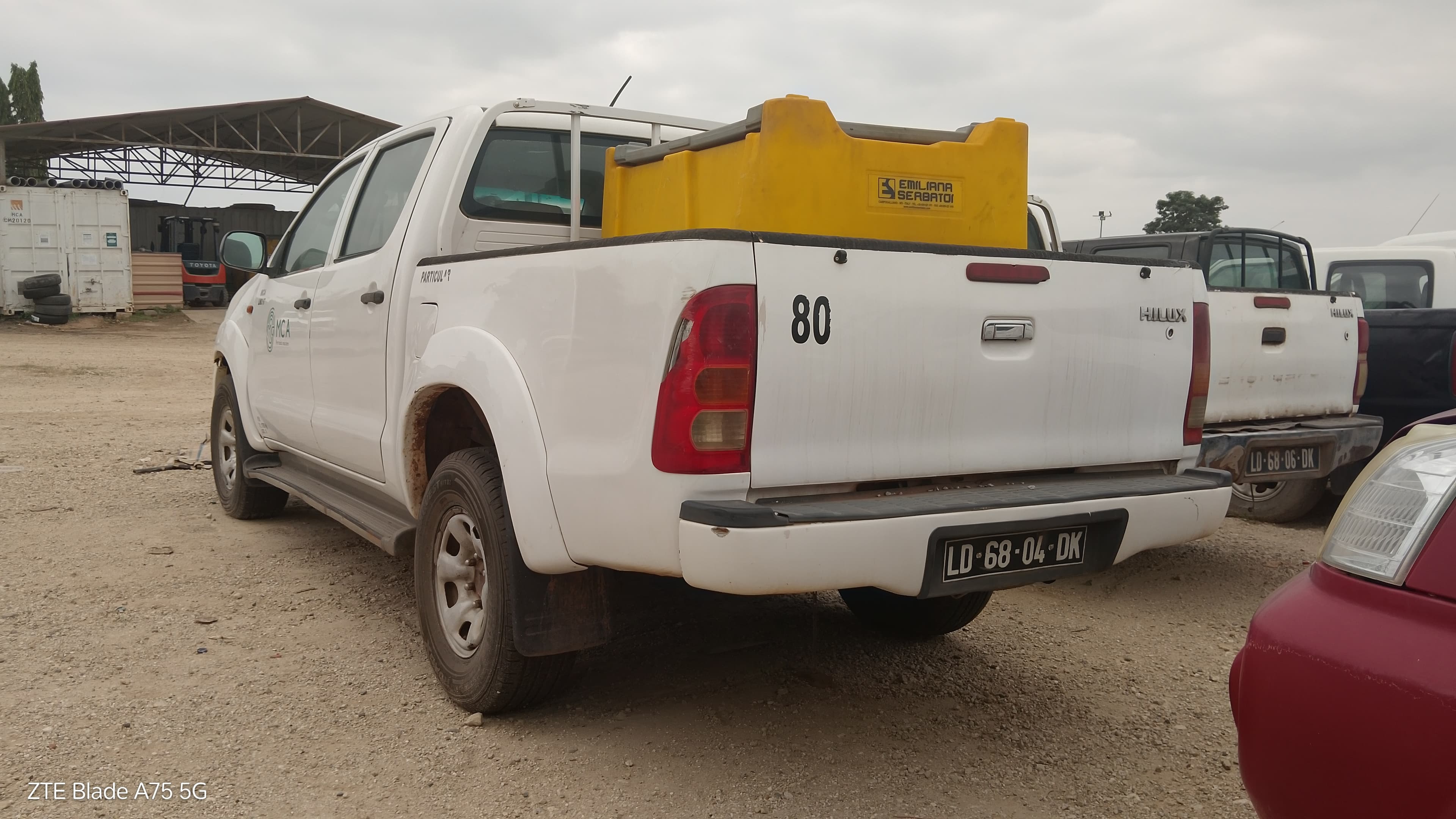 Vehículo ligero Toyota Hilux 4x4 CD — imagen 5