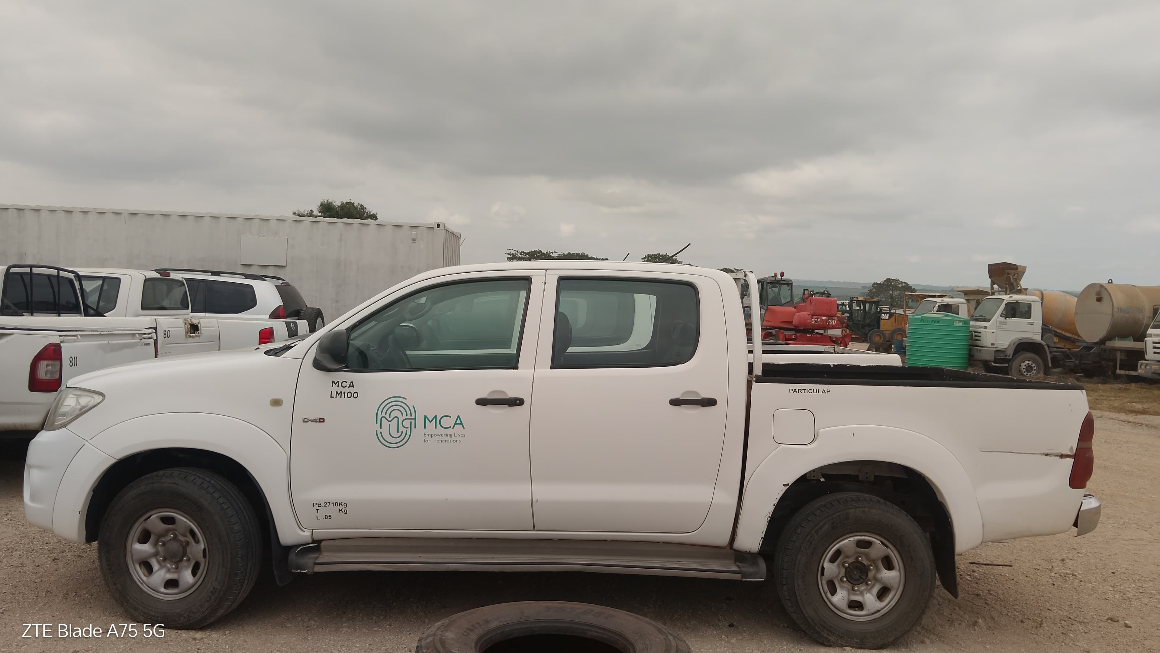 Viatura Ligeira Toyota Hilux 4x4 CD — image 3