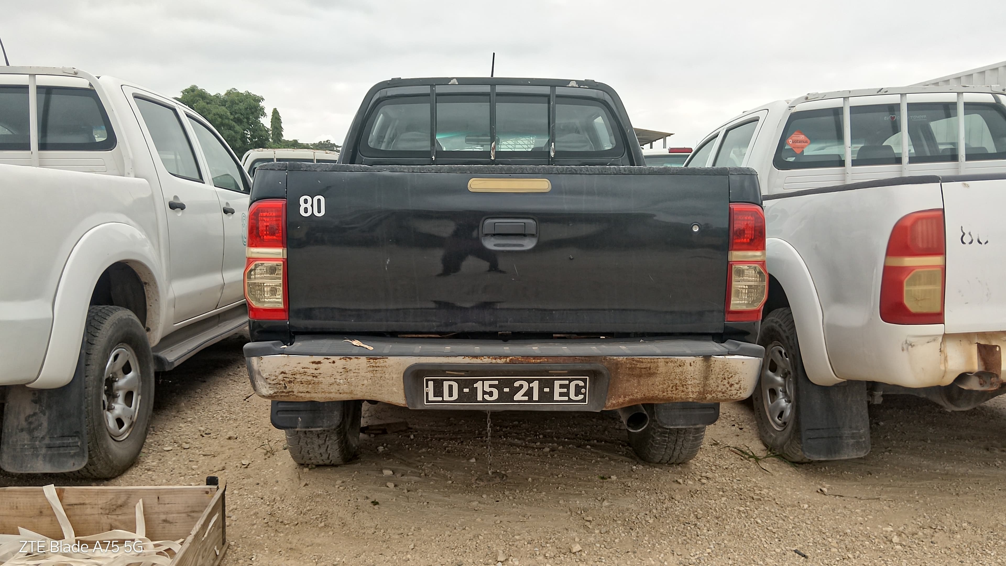 Véhicule léger Toyota Hilux 4x4 CD — image 5