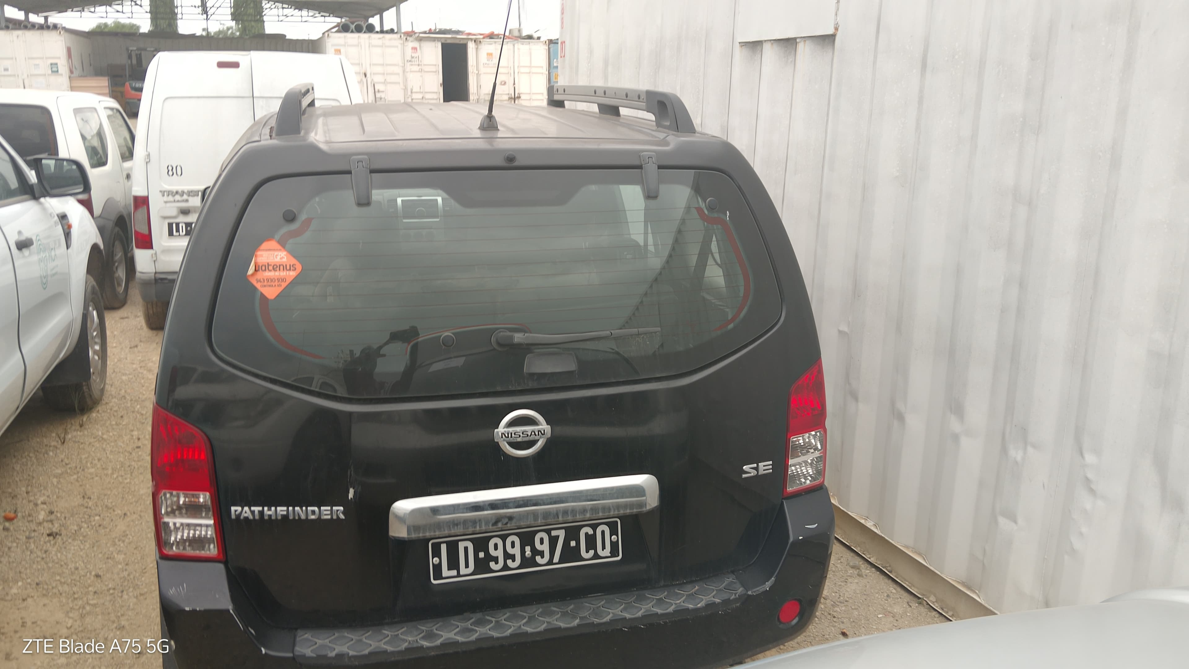 Jipe Nissan Pathfinder — imagen 3