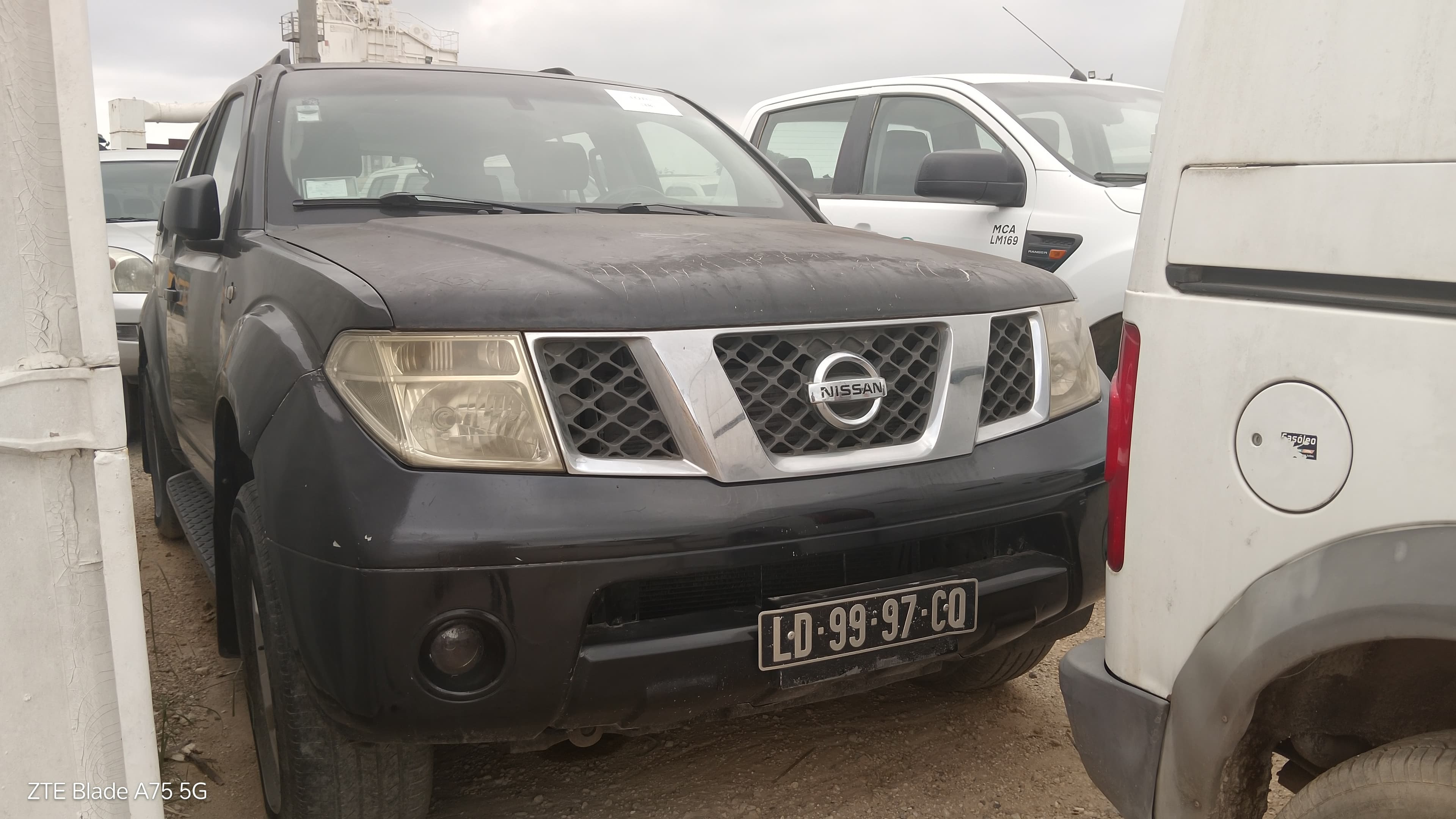 Jipe Nissan Pathfinder — imagen 2