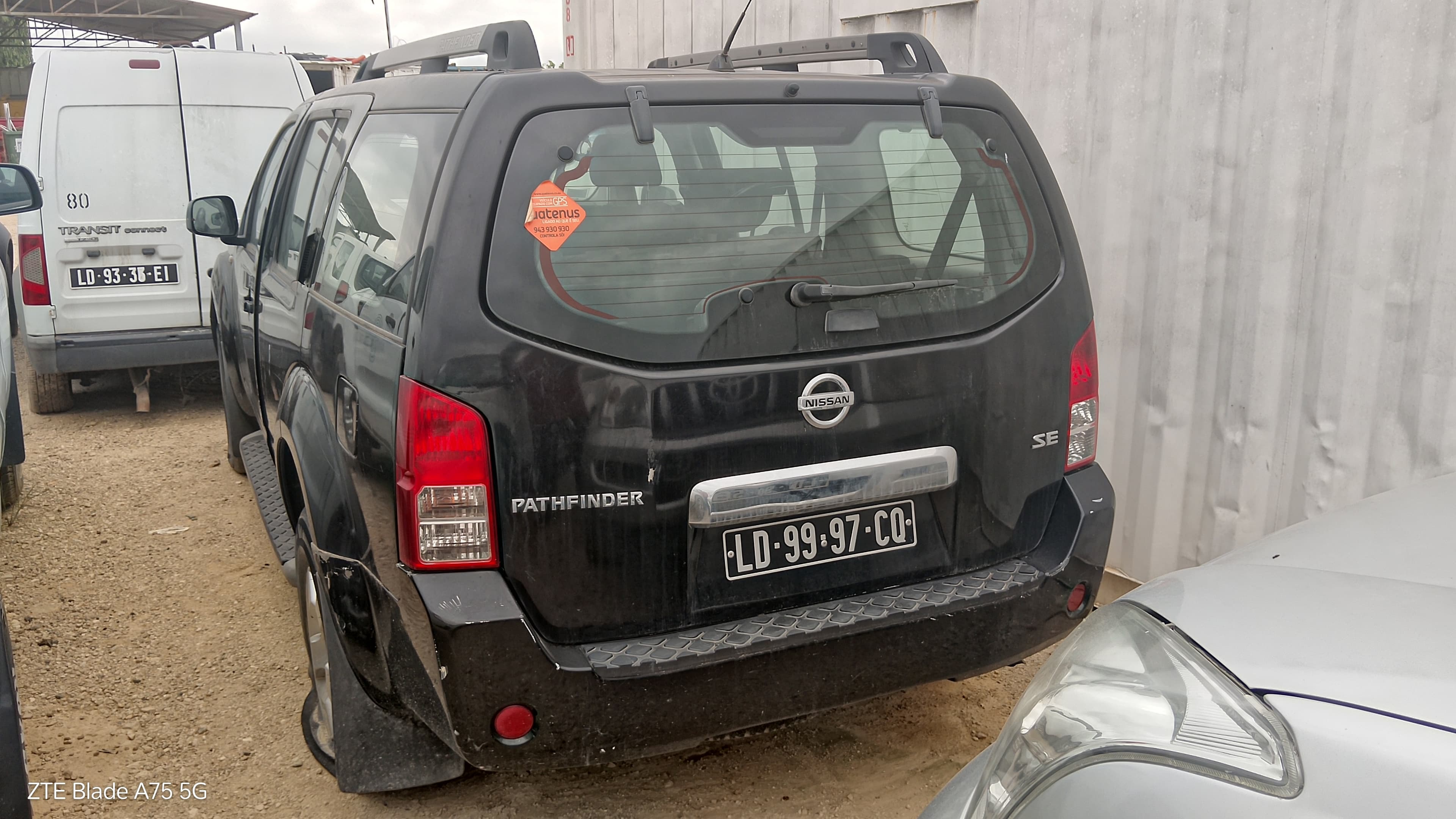 Jipe Nissan Pathfinder — imagen 4
