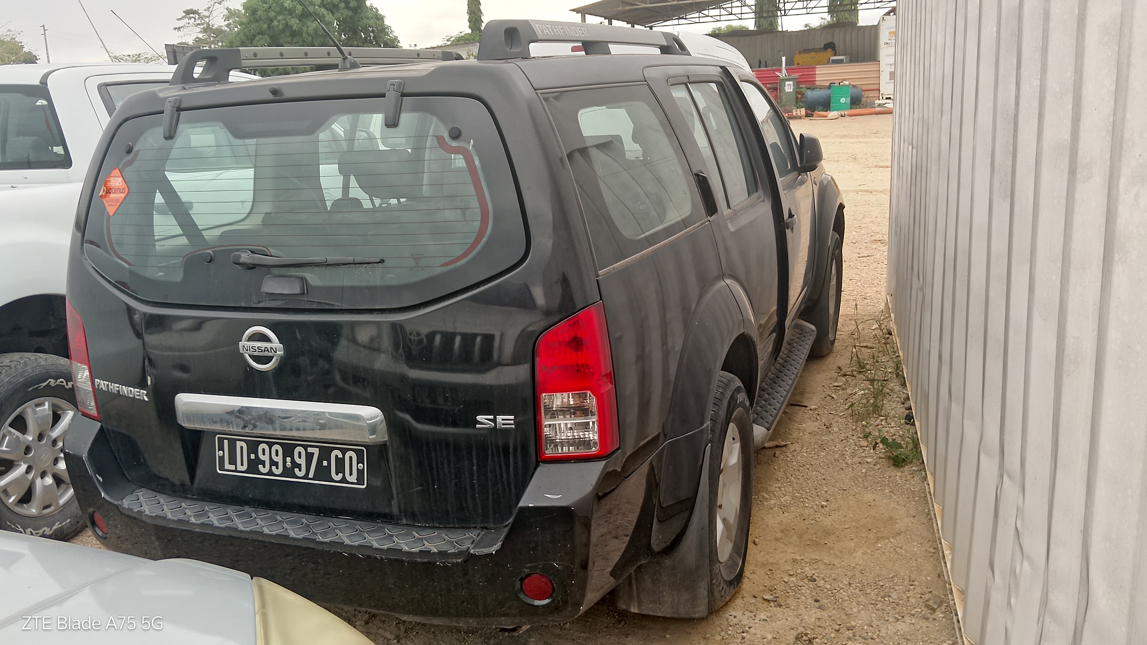 Jipe Nissan Pathfinder — imagen 5
