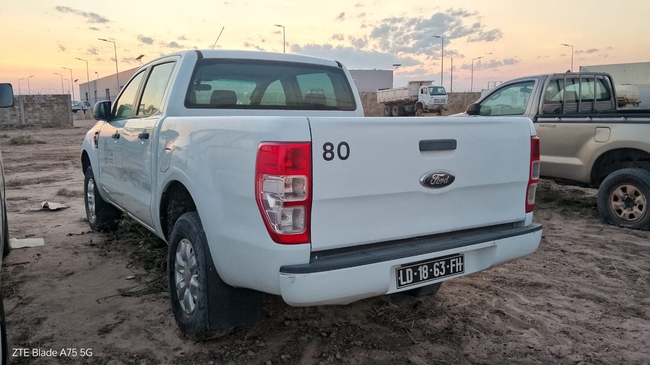 Vehículo ligero Ford Ranger 2,2 DC XL MT 5 — imagen 5