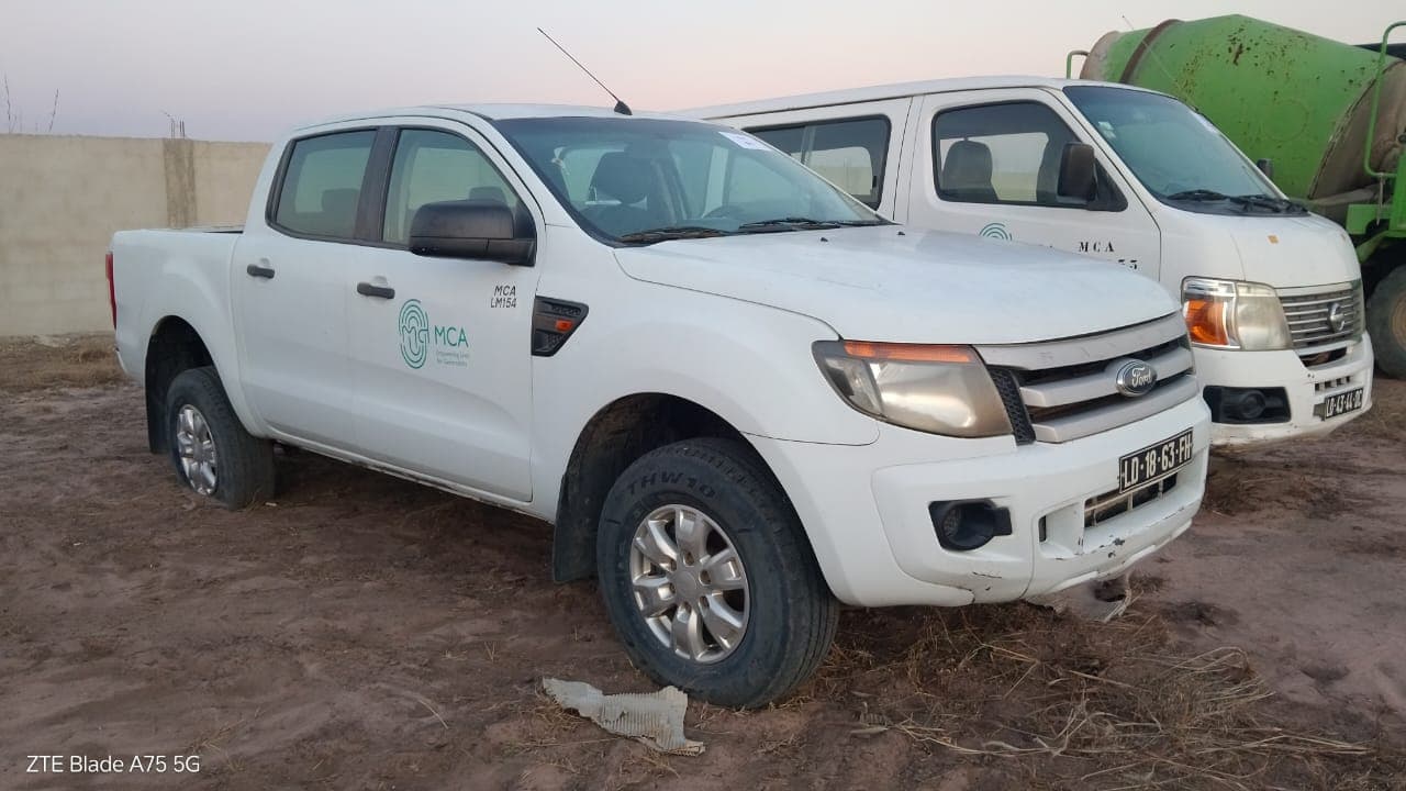 Vehículo ligero Ford Ranger 2,2 DC XL MT 5 — imagen 1