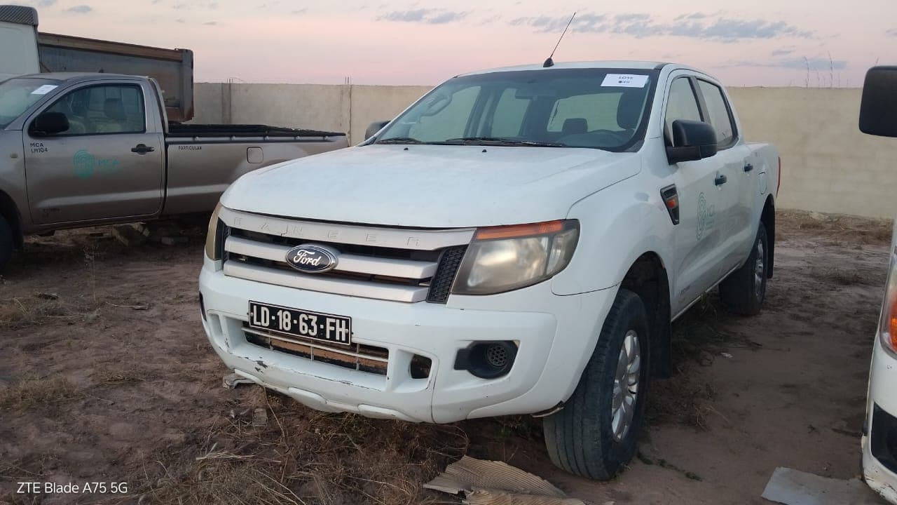 Vehículo ligero Ford Ranger 2,2 DC XL MT 5 — imagen 2