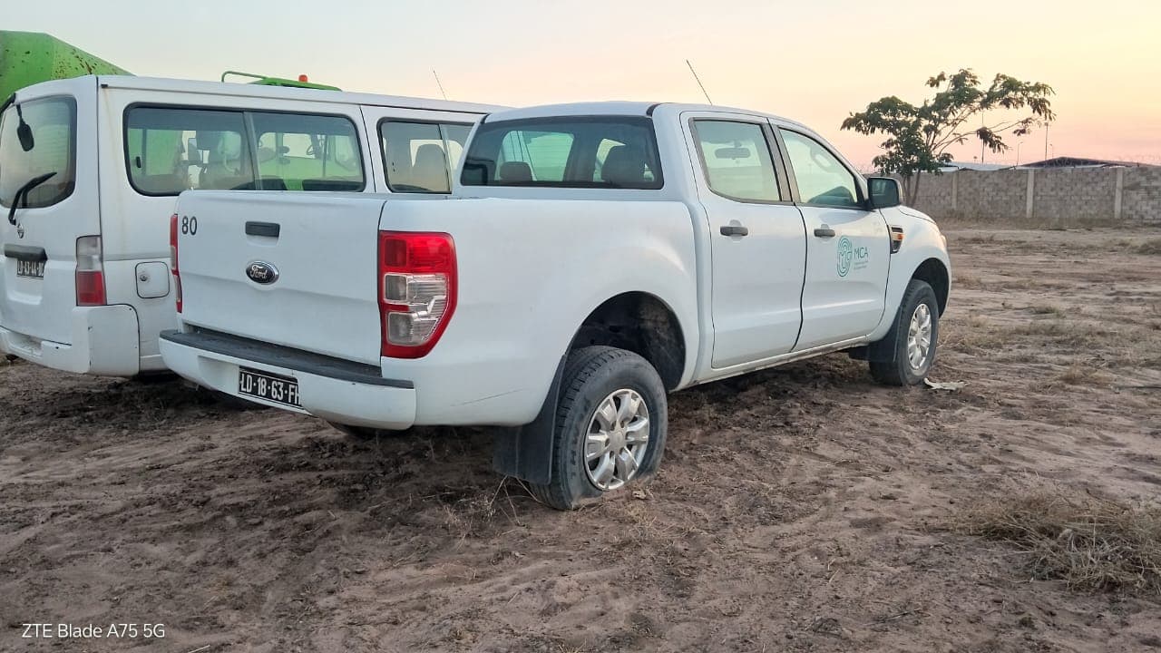Vehículo ligero Ford Ranger 2,2 DC XL MT 5 — imagen 4