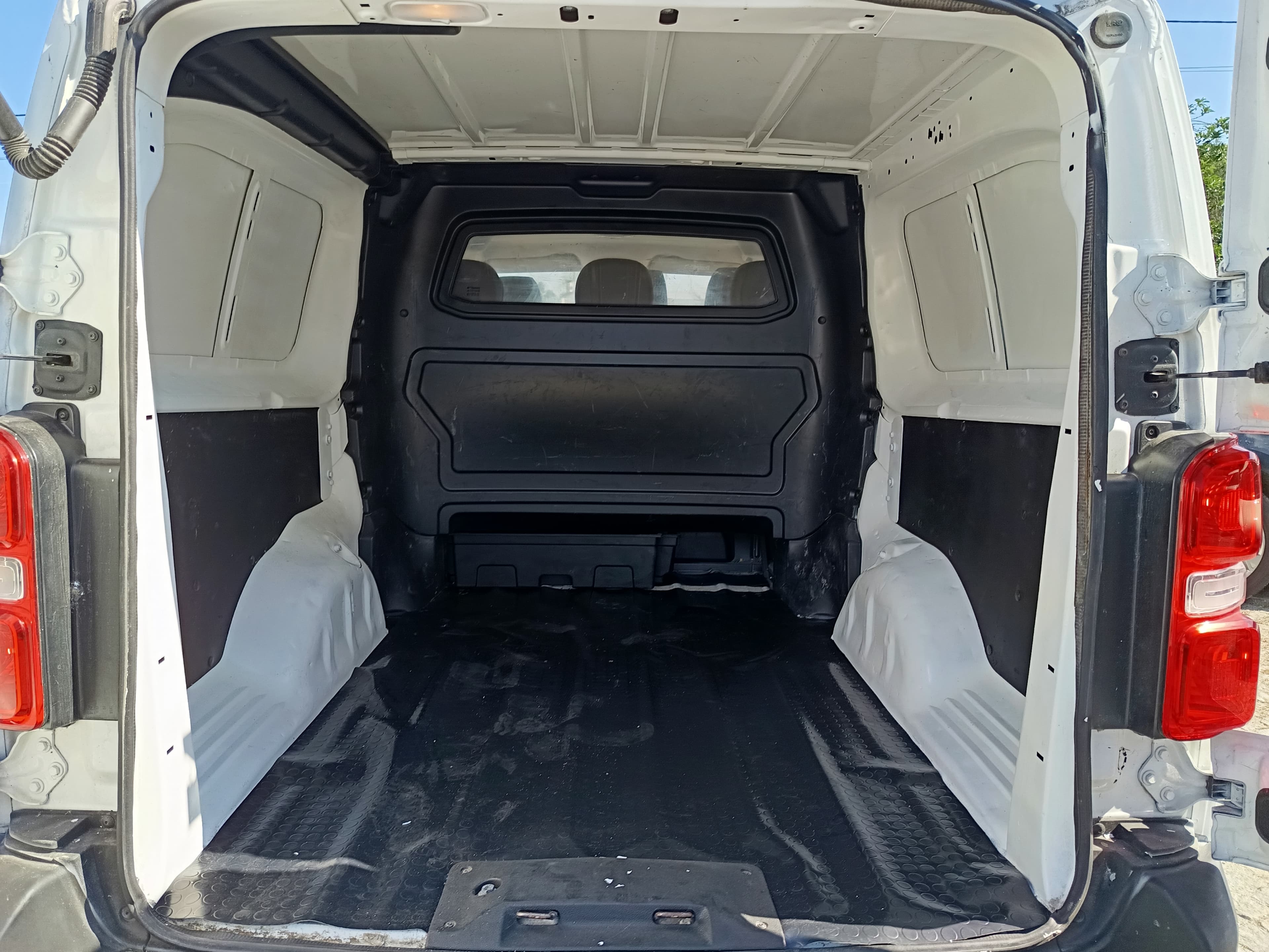 Opel Vívaro · Ano 2019 — imagen 8