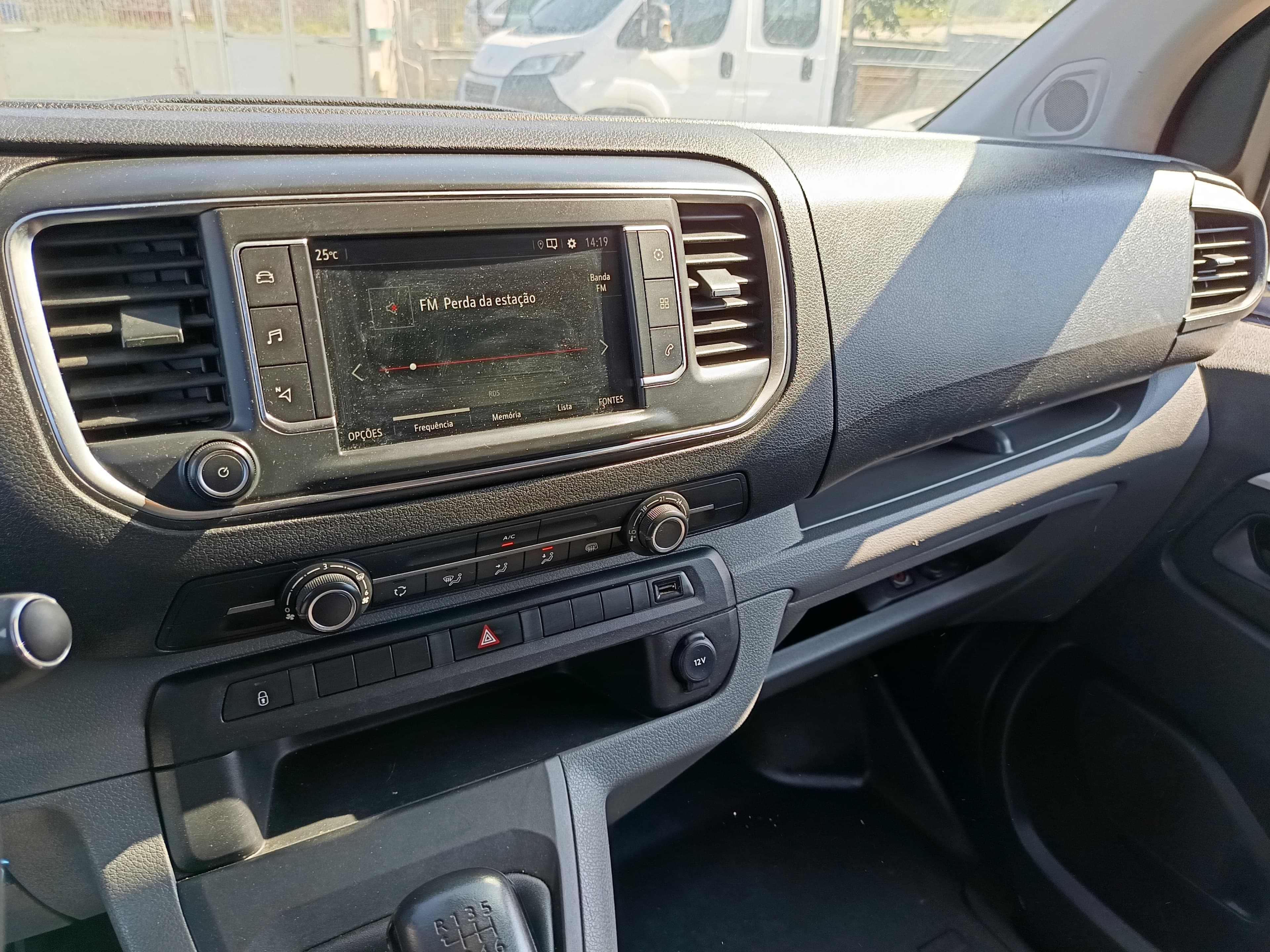 Opel Vívaro · Ano 2019 — imagen 32