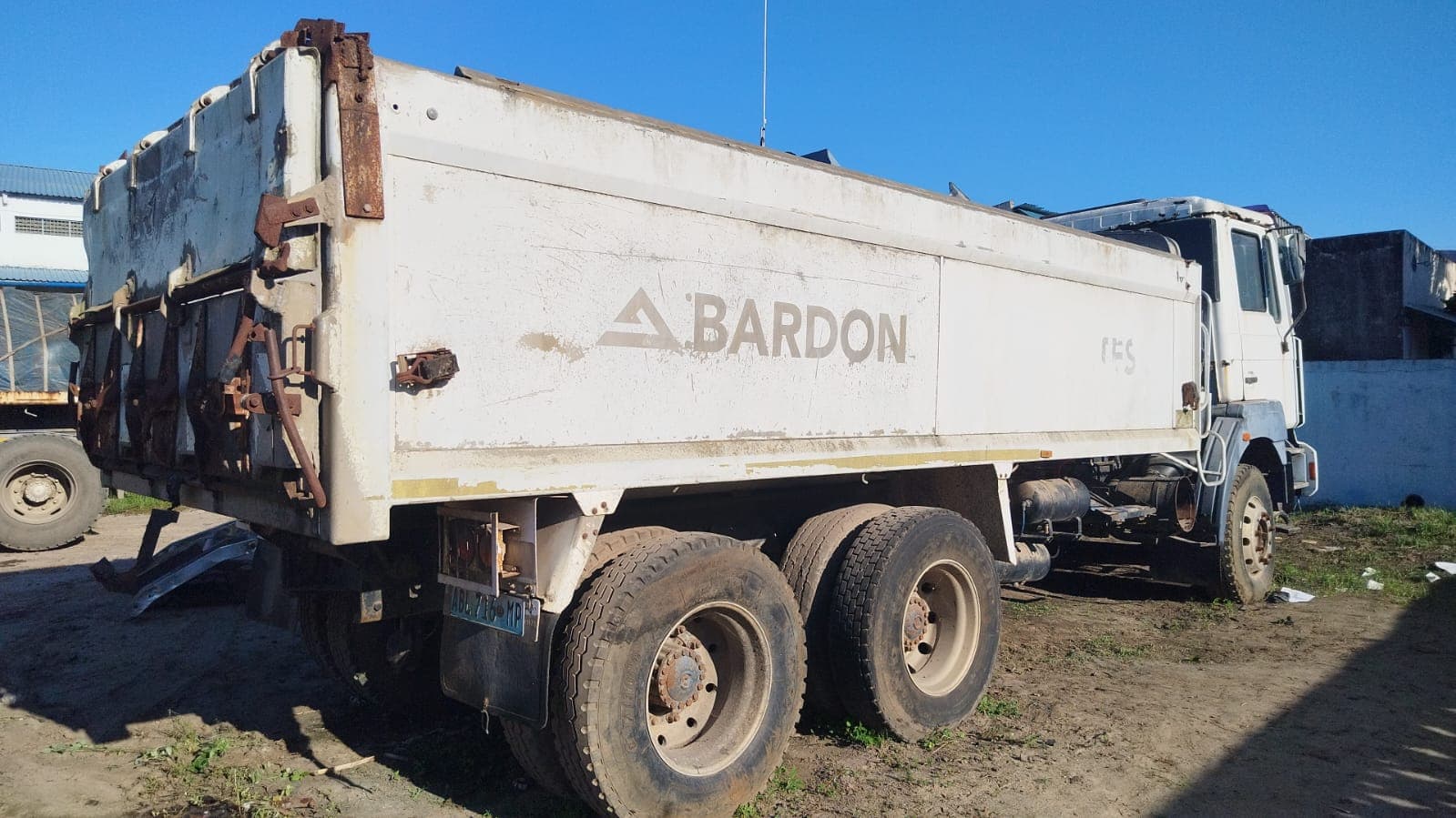 ERF Tipper 3,90m - 2000 — imagem 7