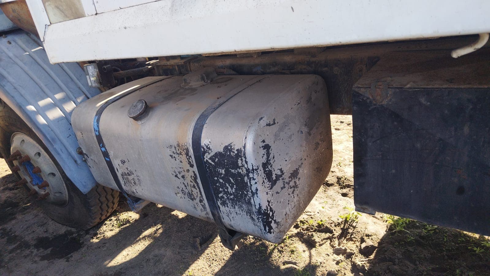 ERF Tipper 3,90m - 2000 — imagem 15