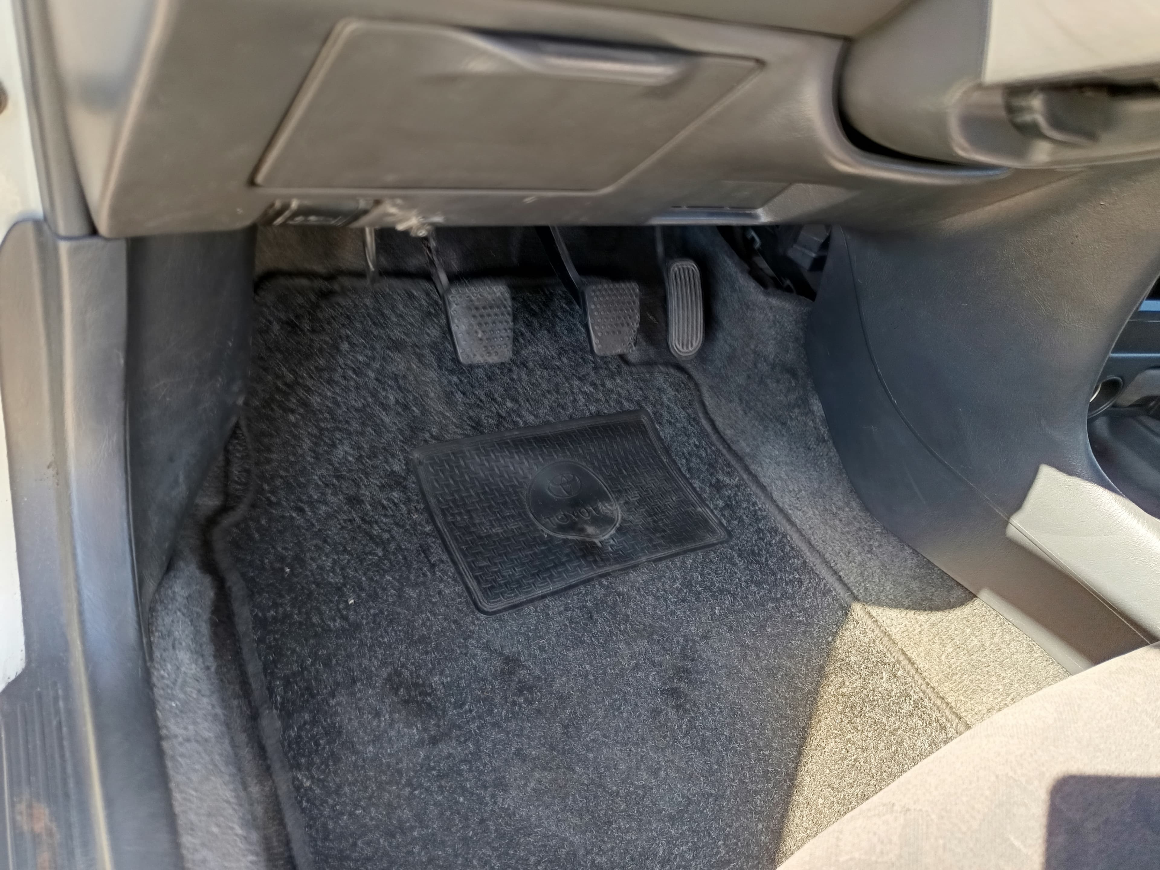 Toyota Corolla · Ano 1996 — imagen 22