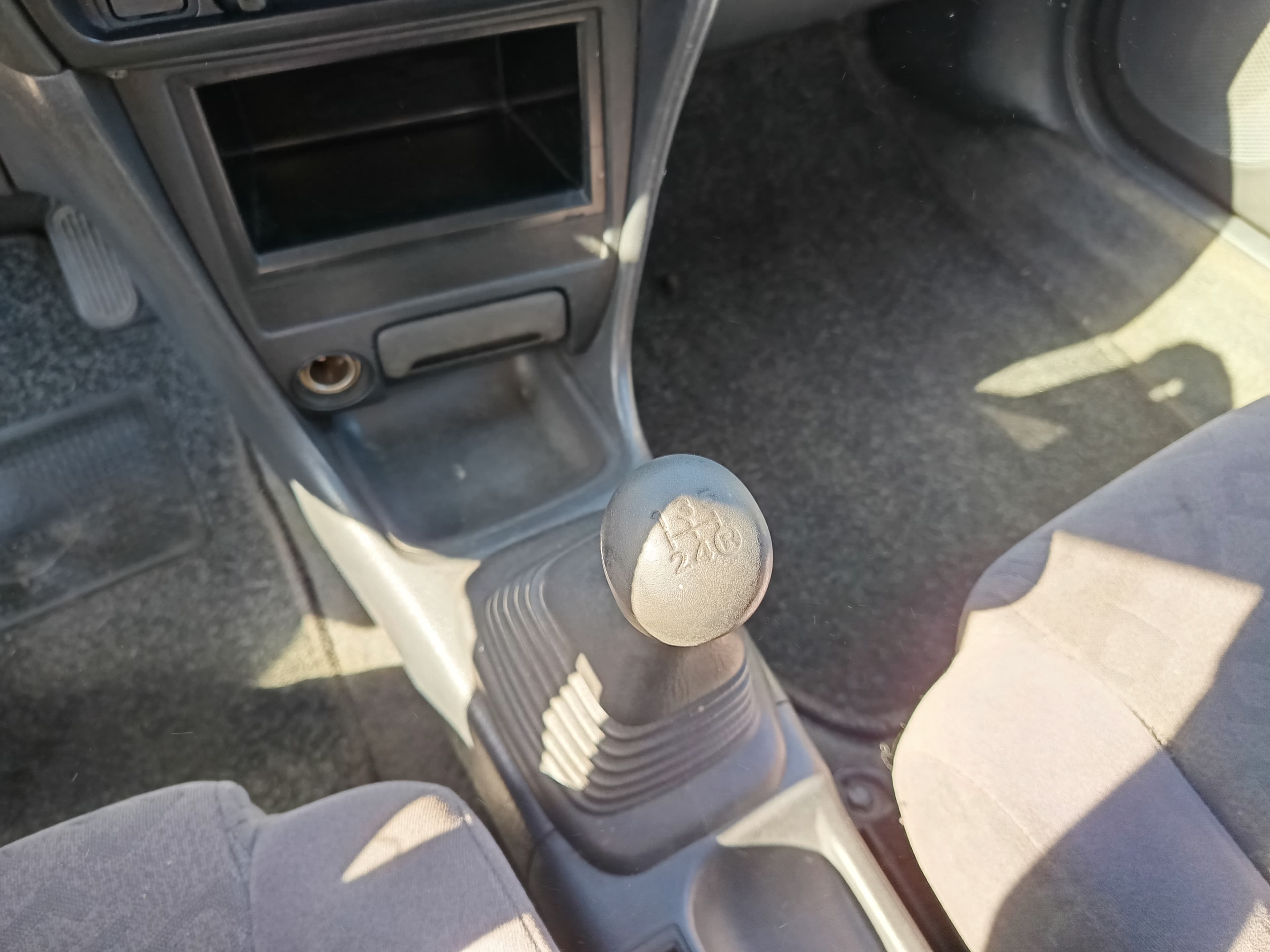 Toyota Corolla · Ano 1996 — imagen 26