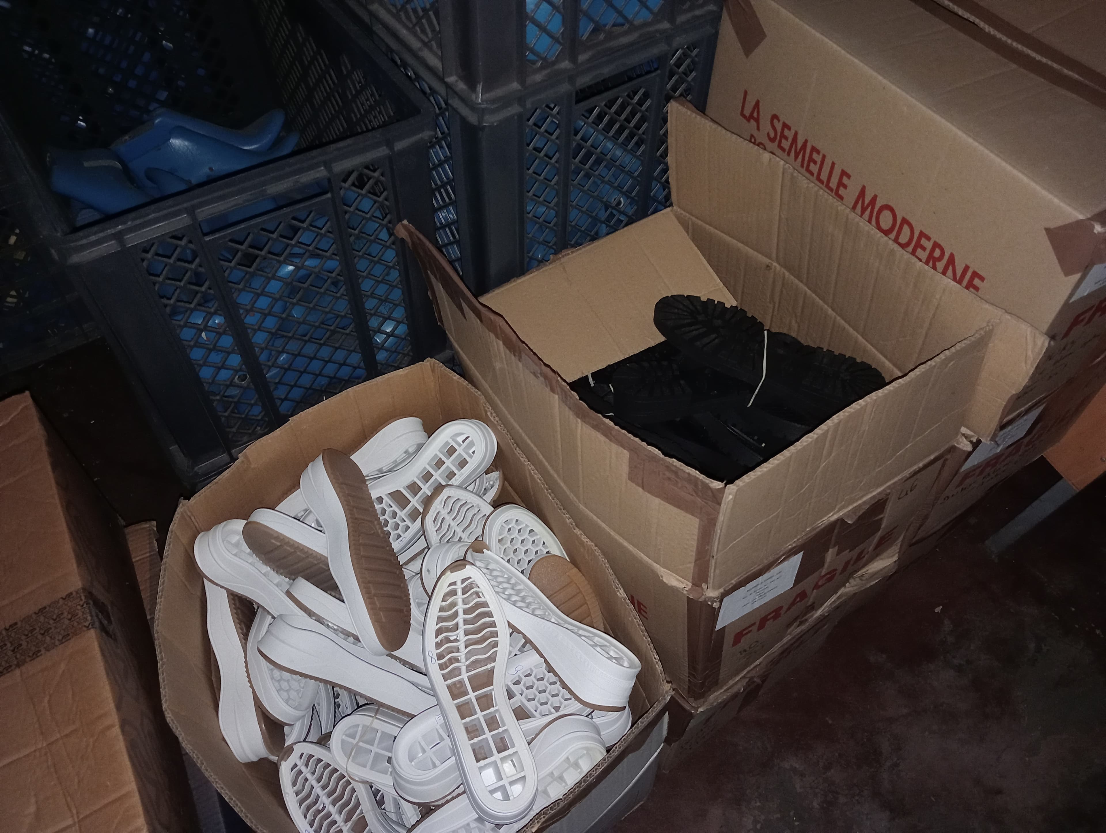 Equipamentos para a Indústria de Calçado · Stock — imagem 25