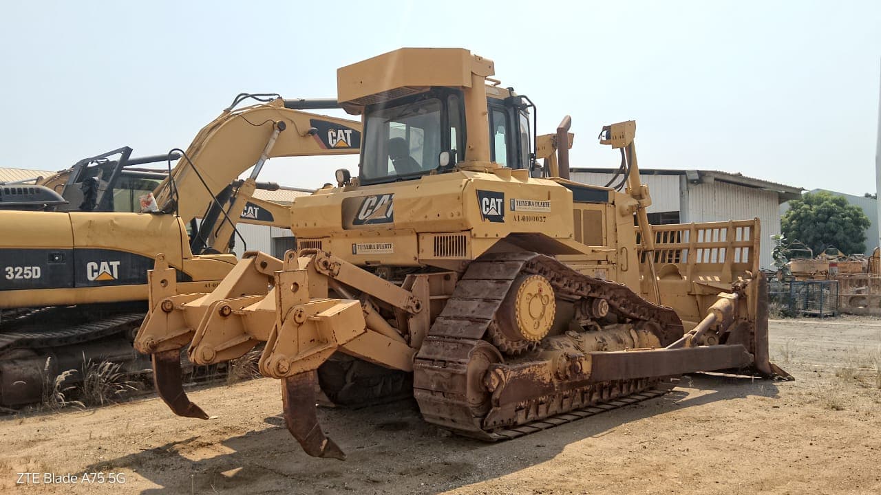 Tractor de rastos Caterpillar D7R2 — image 4