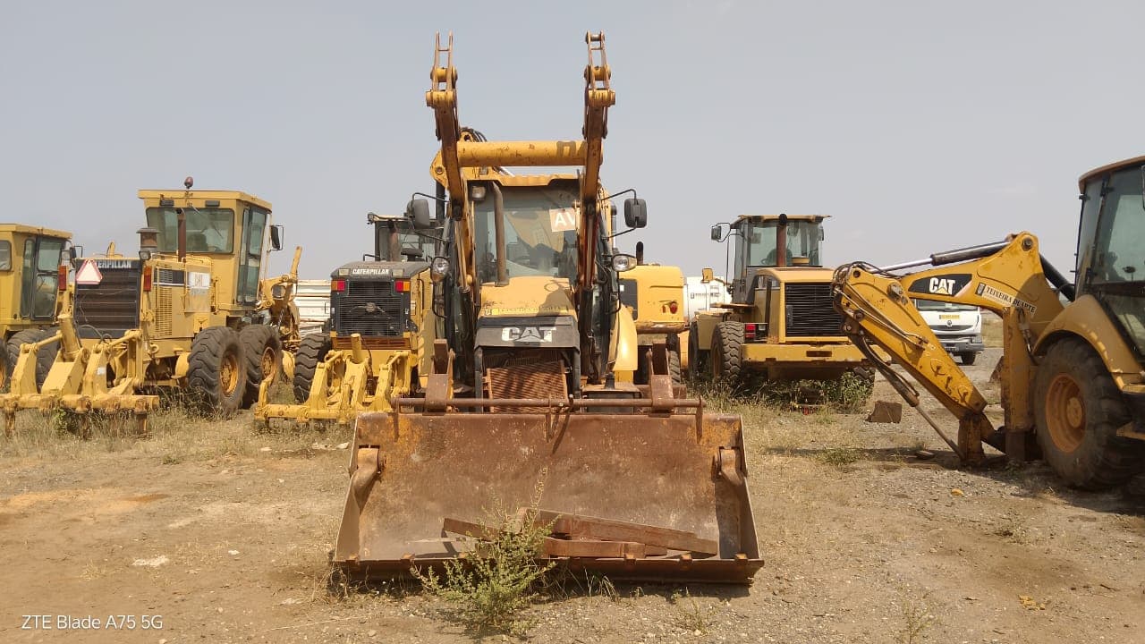 Retroescavadora Caterpillar 428F — imagen 4