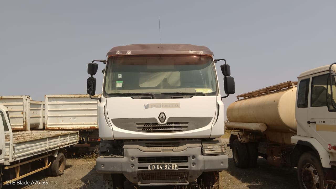 Camião lubrificação Renault Kerax 380 DXi — imagen 3