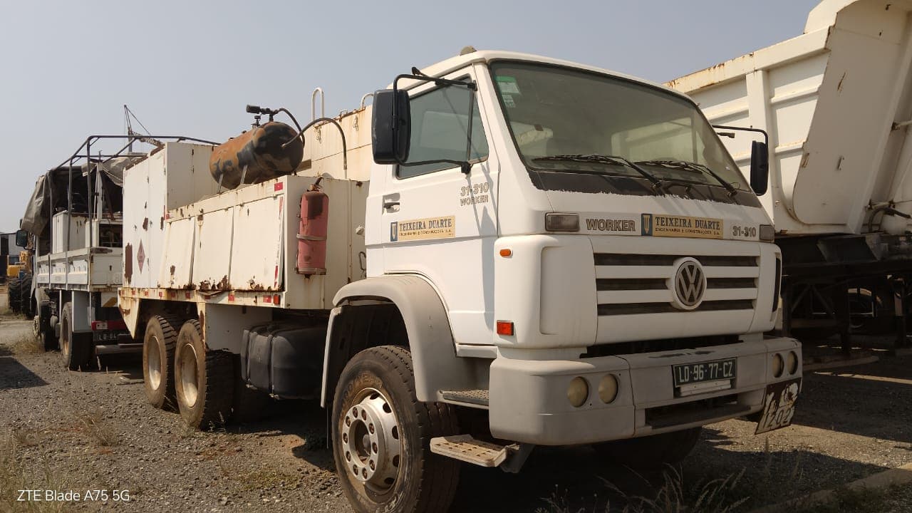 Camião lubrificação Wolkwagem Worker — imagen 1