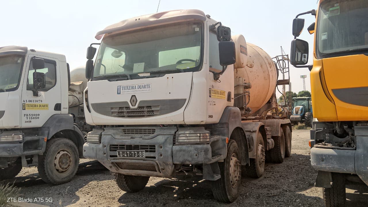 Autobetoneira 9m3 Renault Kerax — imagen 2