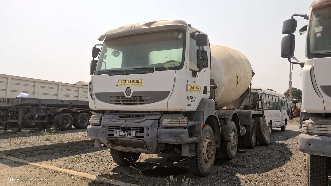 Autobetoneira 10m3 Renault Kerax — image 2