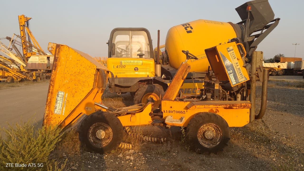 Dumper 2T Thwattes MACH 420 — image 3